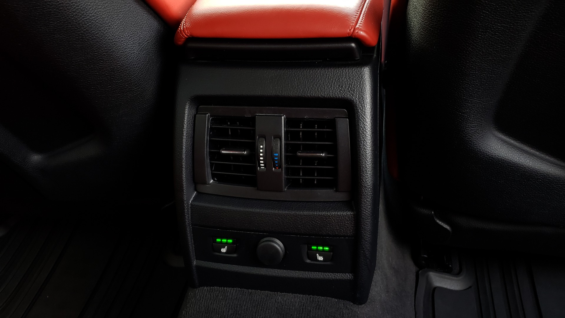 Used 2015 BMW M3 EXECUTIVE PKG / NAV / CAMERA / HUD / CARBON FIBER ROOF for sale Sold at Formula Imports in Charlotte NC 28227 86