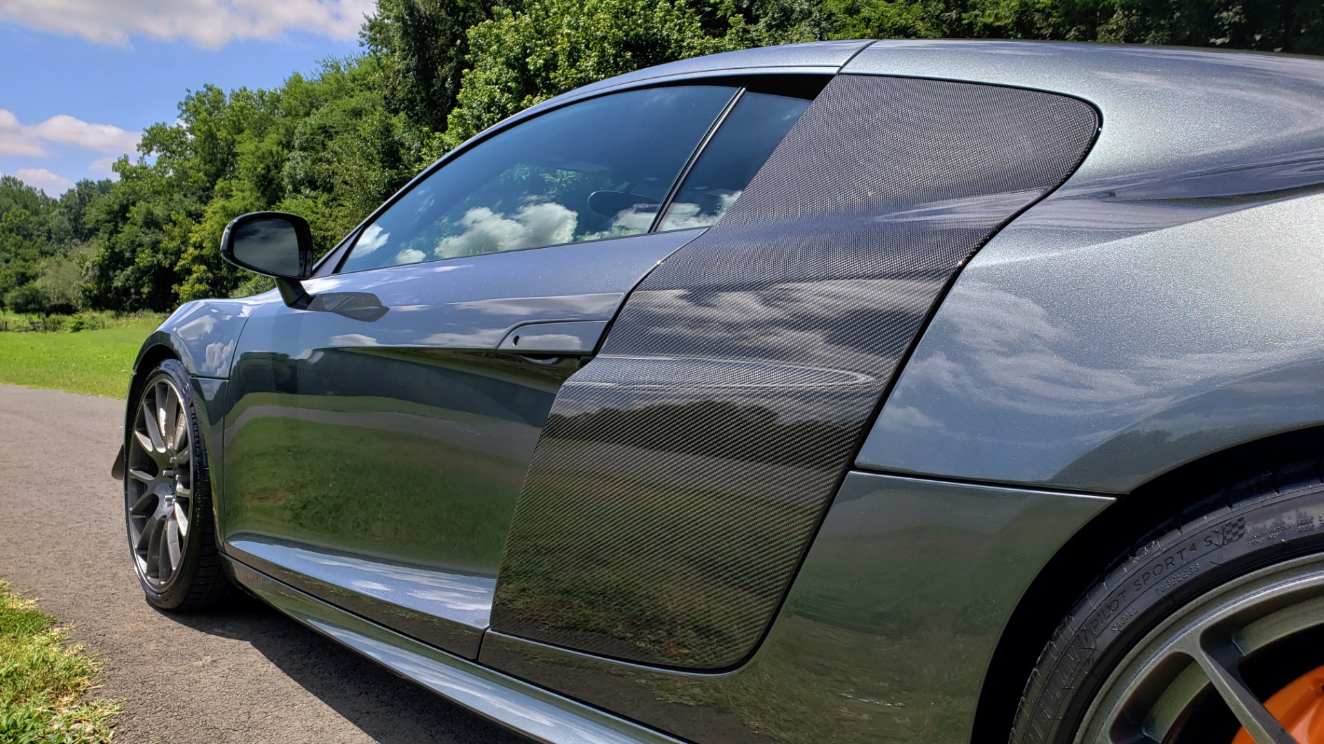 Used 2010 Audi R8 5.2L V10 SUPERCHARGED / AWD / COUPE / CUSTOM TUNED for sale Sold at Formula Imports in Charlotte NC 28227 14