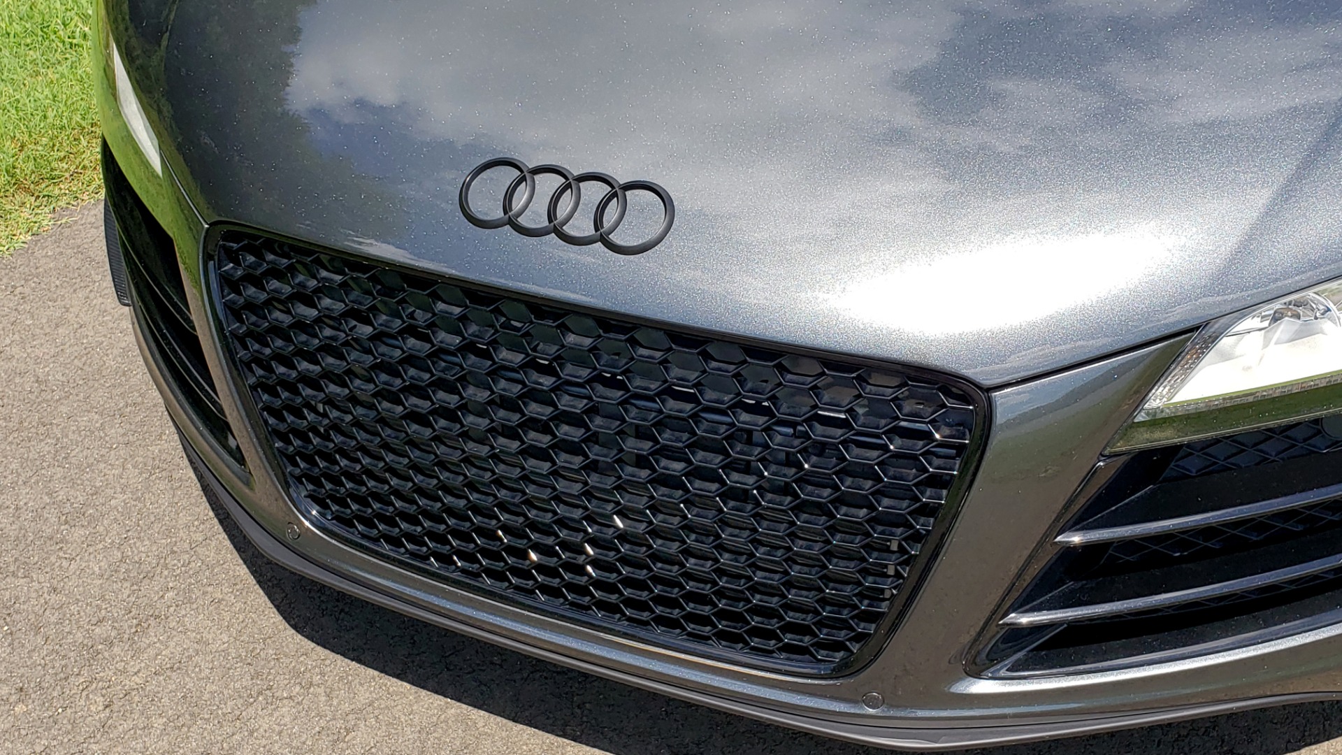 Used 2010 Audi R8 5.2L for sale $89,999 at Formula Imports in Charlotte NC 28227 21