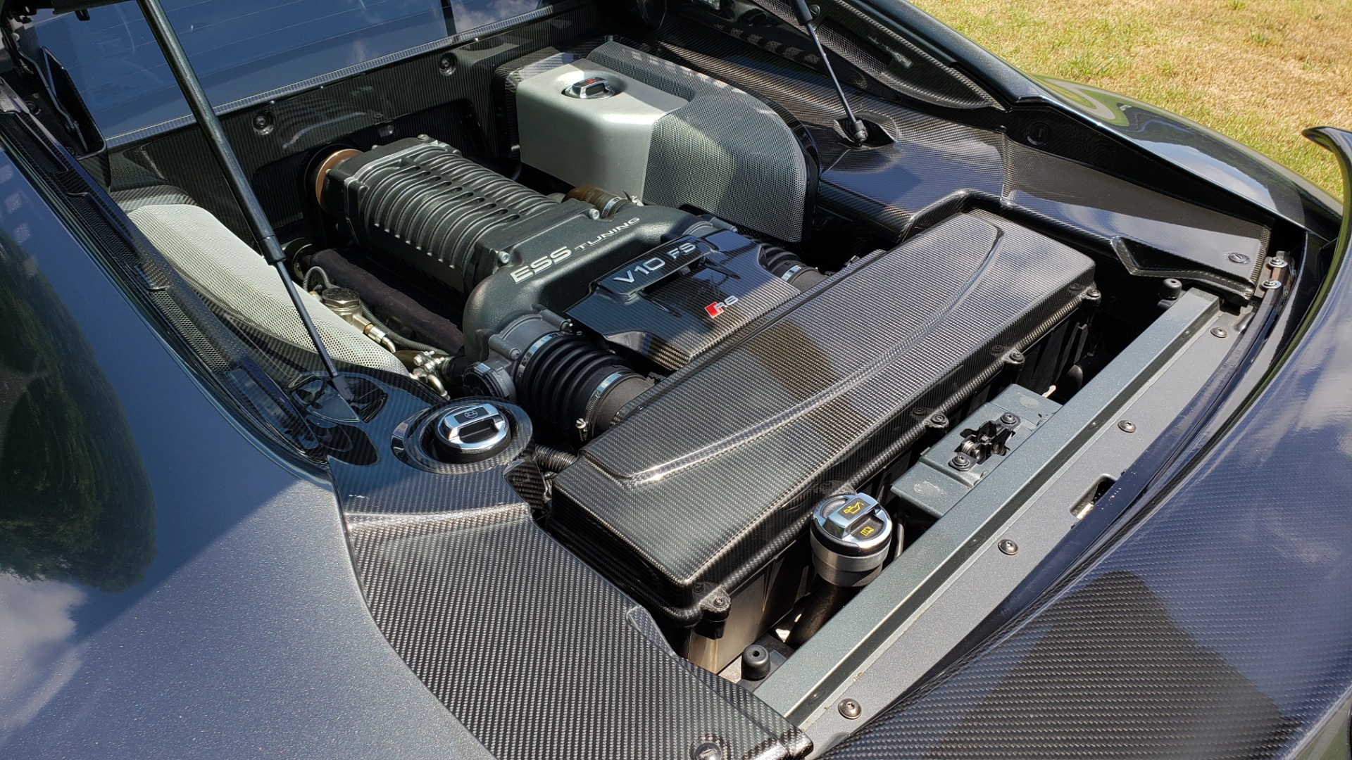 Used 2010 Audi R8 5.2L V10 SUPERCHARGED / AWD / COUPE / CUSTOM TUNED for sale Sold at Formula Imports in Charlotte NC 28227 36