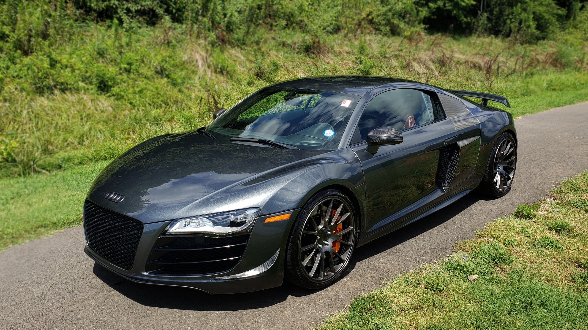 Used 2010 Audi R8 5.2L V10 SUPERCHARGED / AWD / COUPE / CUSTOM TUNED for sale Sold at Formula Imports in Charlotte NC 28227 4