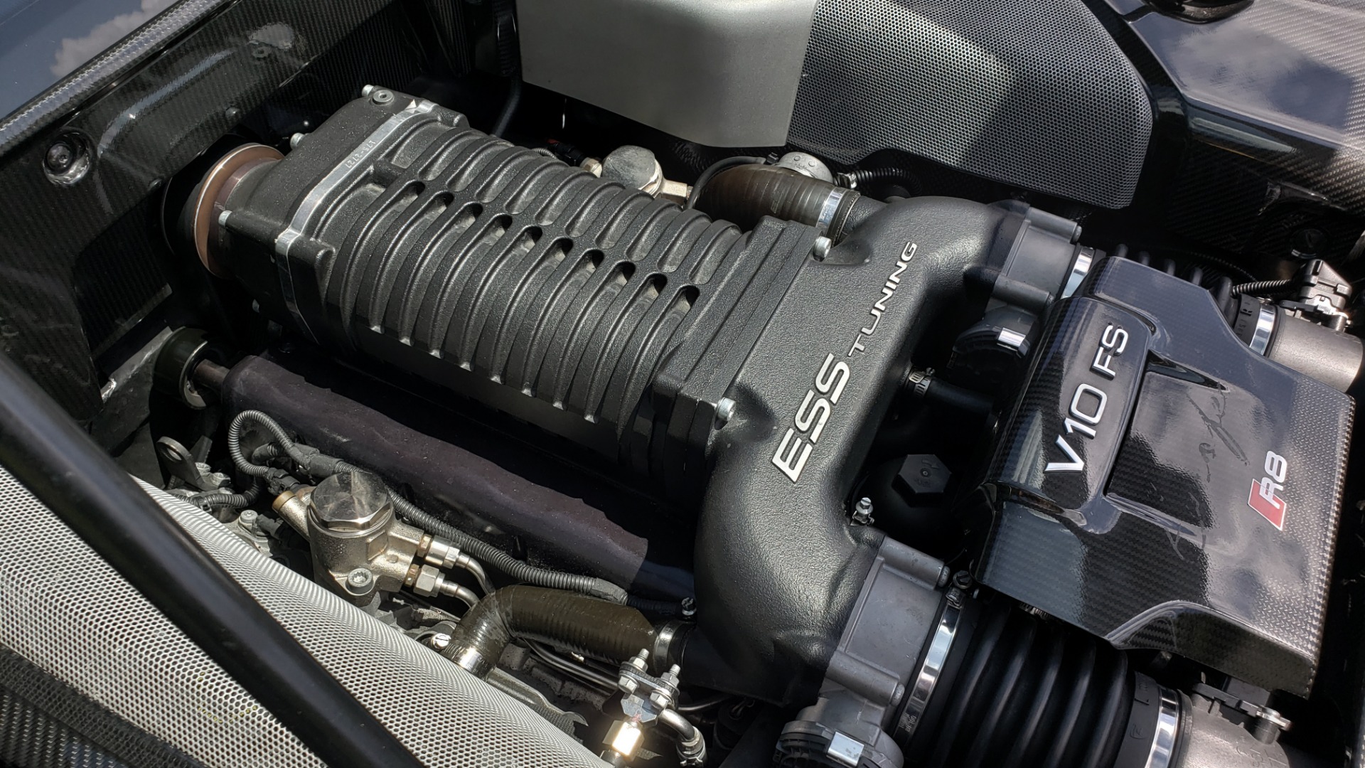 Used 2010 Audi R8 5.2L V10 SUPERCHARGED / AWD / COUPE / CUSTOM TUNED for sale Sold at Formula Imports in Charlotte NC 28227 40