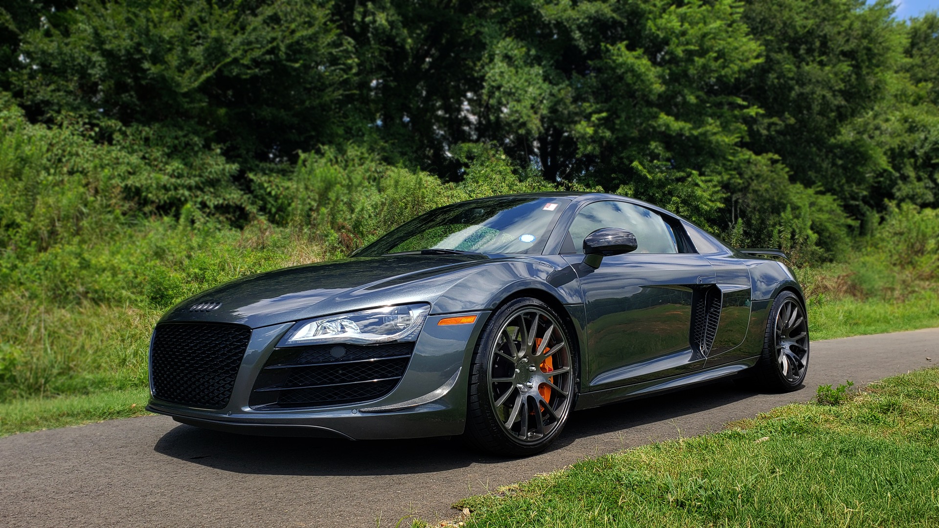 Used 2010 Audi R8 5.2L V10 SUPERCHARGED / AWD / COUPE / CUSTOM TUNED for sale Sold at Formula Imports in Charlotte NC 28227 5