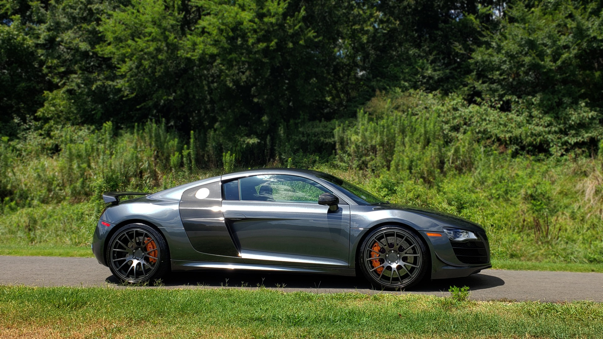 Used 2010 Audi R8 5.2L V10 SUPERCHARGED / AWD / COUPE / CUSTOM TUNED for sale Sold at Formula Imports in Charlotte NC 28227 8