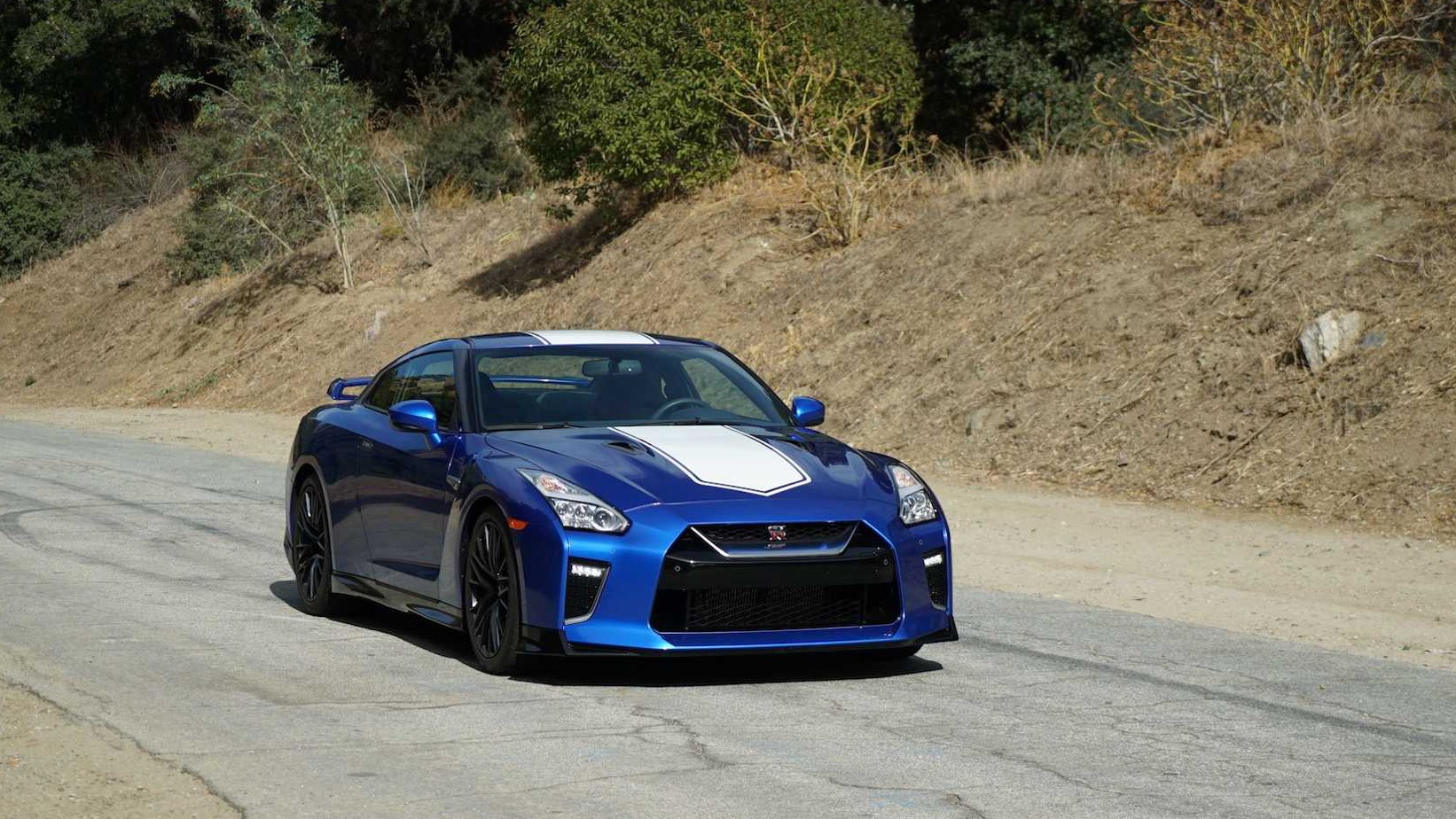 Used 2020 Nissan GT-R Premium for sale Sold at Formula Imports in Charlotte NC 28227 4