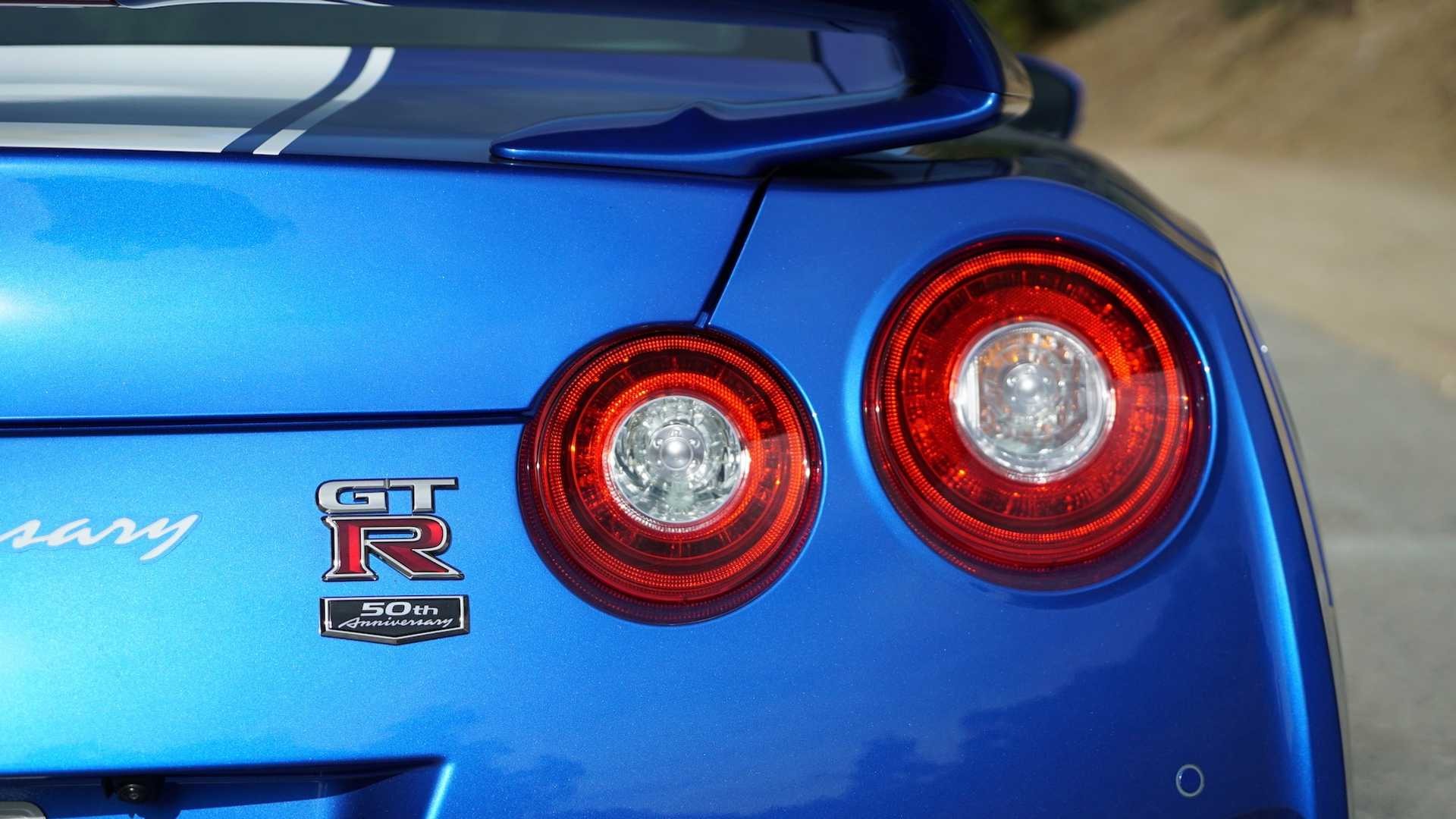 Used 2020 Nissan GT-R Premium for sale Sold at Formula Imports in Charlotte NC 28227 7