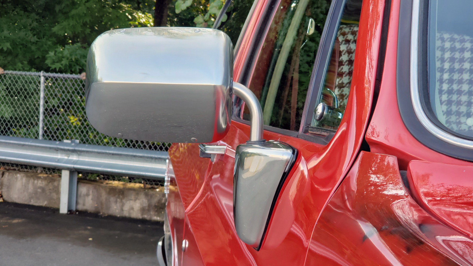 Used 1981 GMC JIMMY K1500 4X4 / 5.0L V8 / AUTO / LIFTED / REMOVABLE TOP for sale Sold at Formula Imports in Charlotte NC 28227 5
