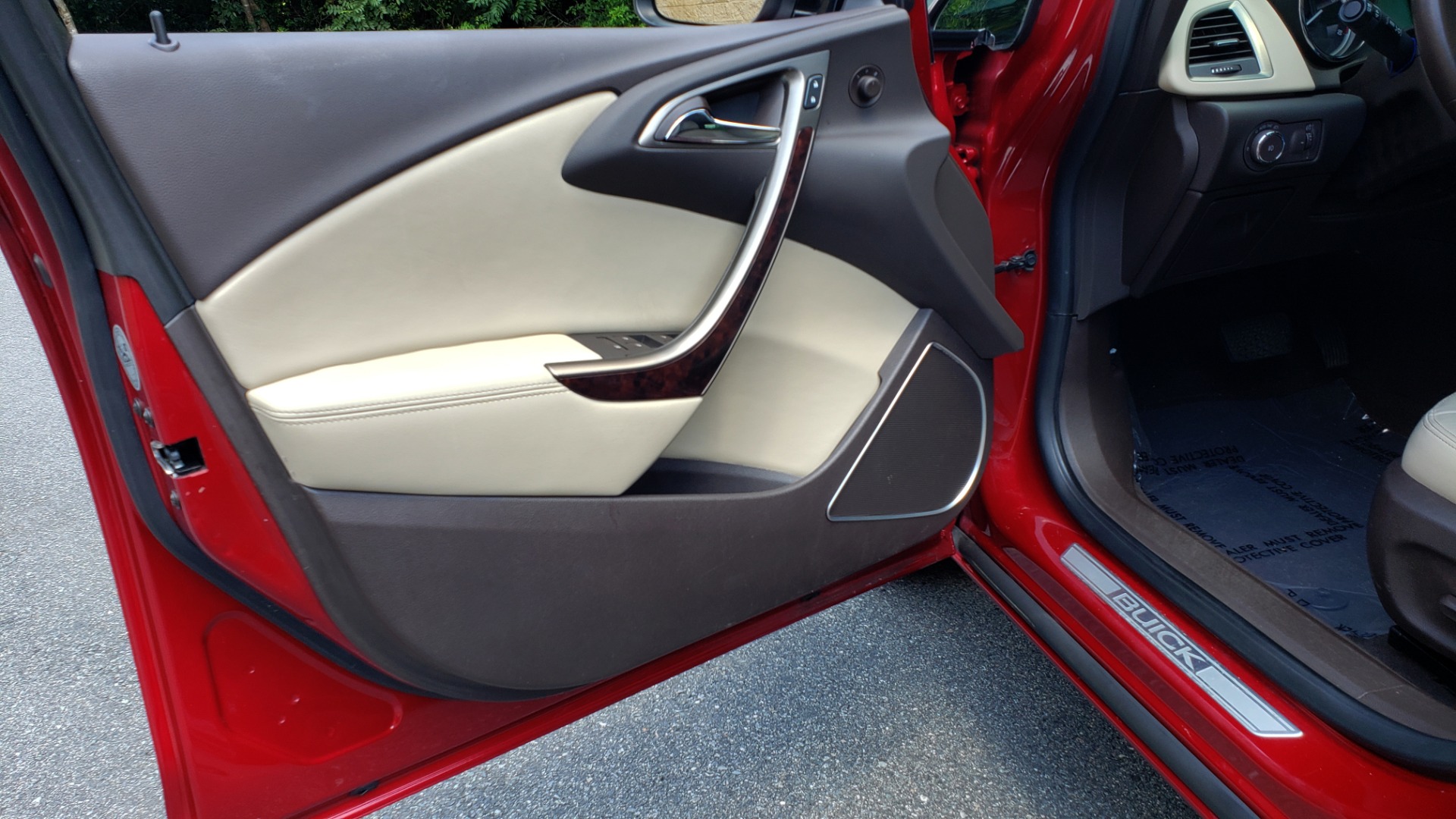 Used 2016 Buick VERANO SPORT TOURING / SUNROOF / HTD STS / 18IN WHEELS / REARVIEW for sale Sold at Formula Imports in Charlotte NC 28227 30