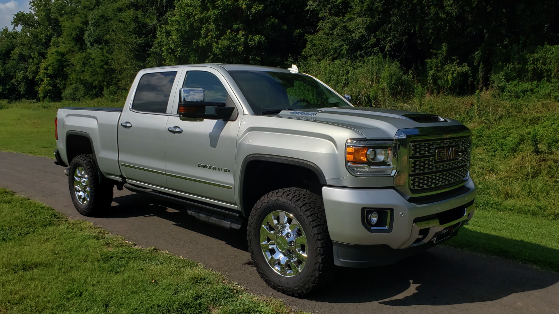 Used 2018 GMC SIERRA 2500HD DENALI 4WD / 6.6L DURAMAX / NAV / SUNROOF / BOSE / REARVIEW for sale Sold at Formula Imports in Charlotte NC 28227 14