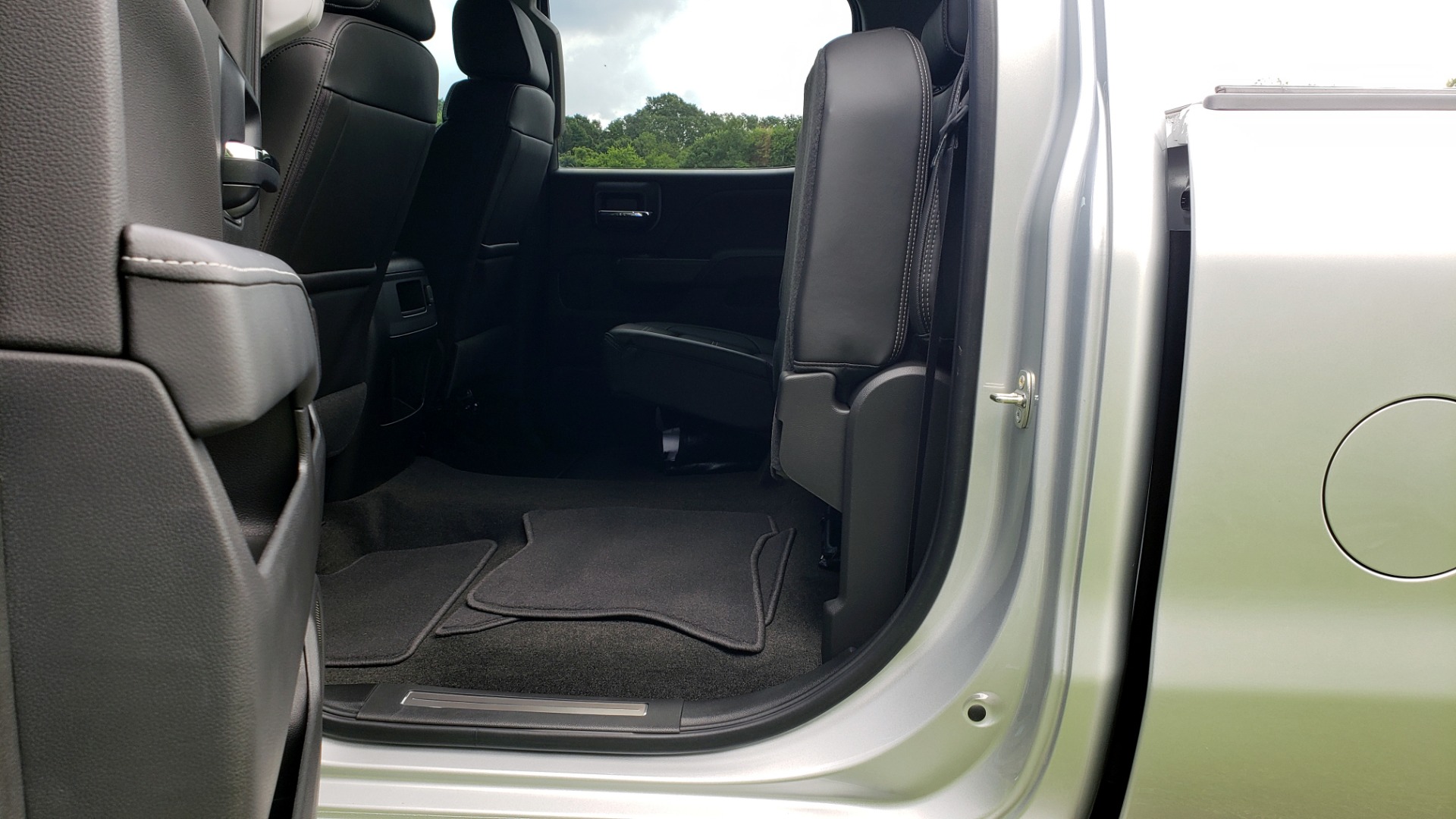 Used 2018 GMC SIERRA 2500HD DENALI 4WD / 6.6L DURAMAX / NAV / SUNROOF / BOSE / REARVIEW for sale Sold at Formula Imports in Charlotte NC 28227 72
