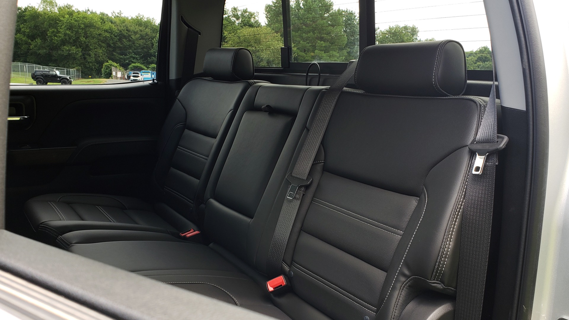 Used 2018 GMC SIERRA 2500HD DENALI 4WD / 6.6L DURAMAX / NAV / SUNROOF / BOSE / REARVIEW for sale Sold at Formula Imports in Charlotte NC 28227 73