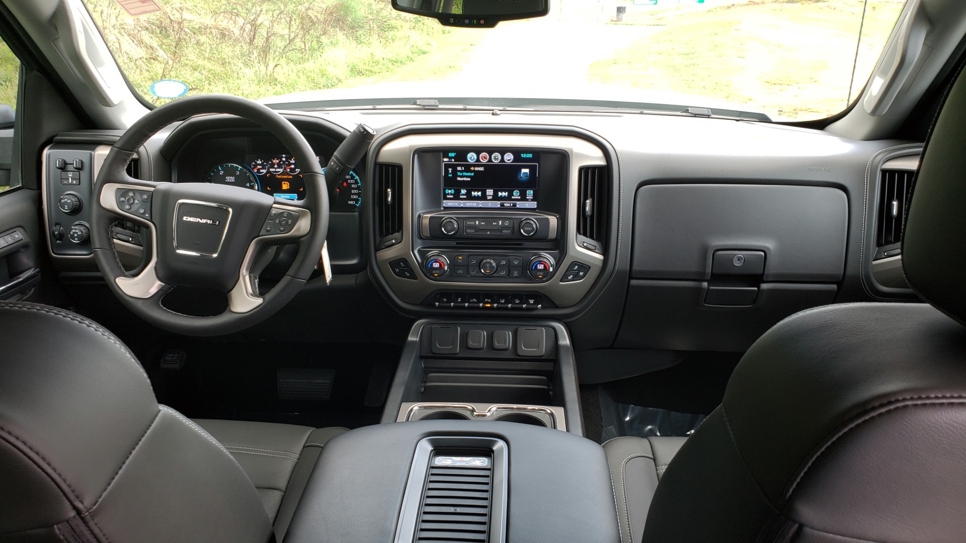 Used 2018 GMC Sierra 2500HD Denali for sale Sold at Formula Imports in Charlotte NC 28227 86