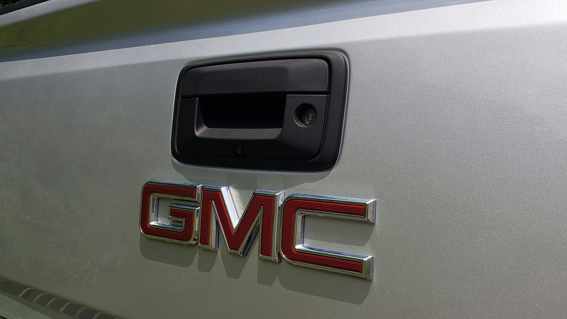 Used 2018 GMC Sierra 2500HD Denali for sale Sold at Formula Imports in Charlotte NC 28227 23