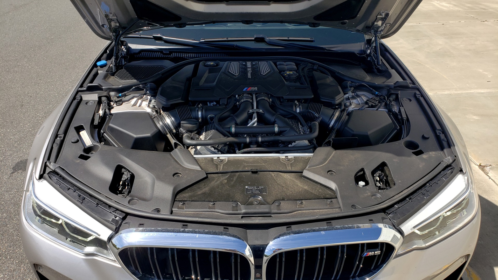 Used 2018 BMW M5 SEDAN / EXEC PKG / DRVR ASST PLUS / MOONROOF / B&W SND for sale $80,795 at Formula Imports in Charlotte NC 28227 13
