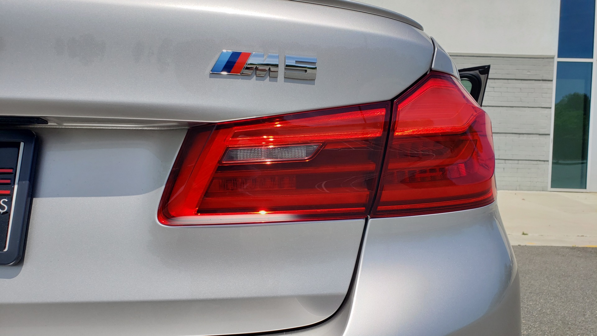 Used 2018 BMW M5 for sale Sold at Formula Imports in Charlotte NC 28227 26