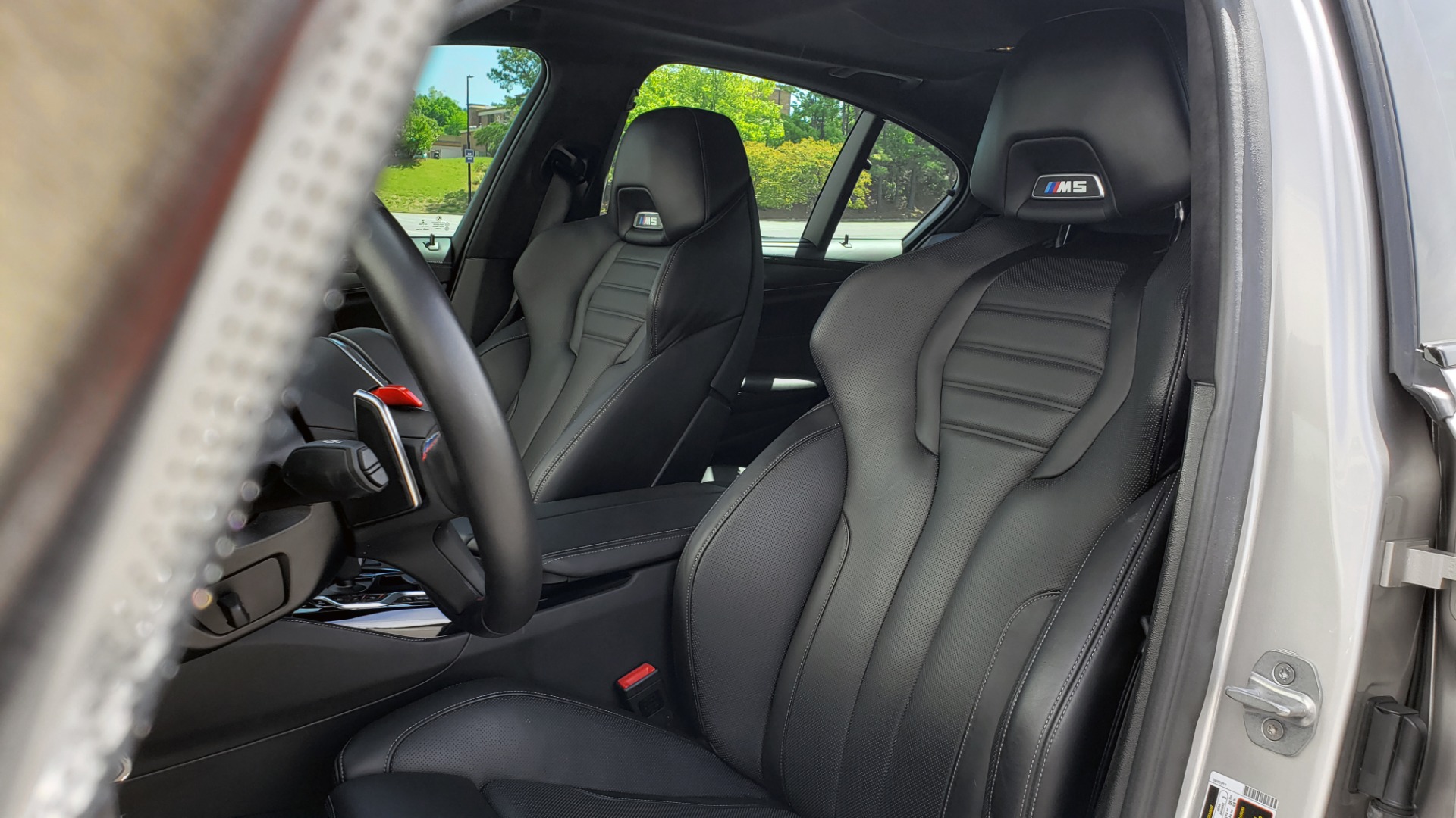 Used 2018 BMW M5 for sale Sold at Formula Imports in Charlotte NC 28227 31