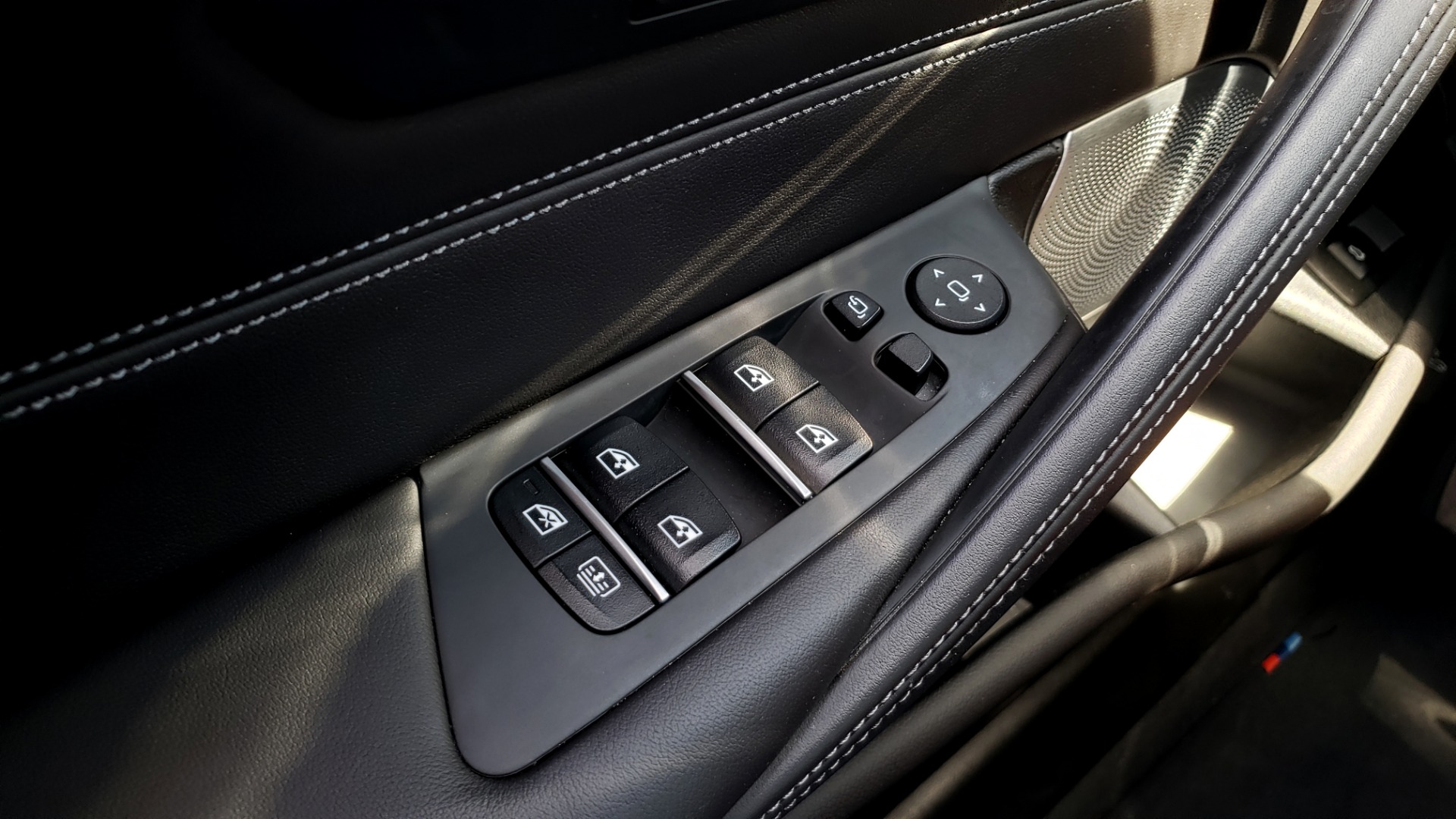 Used 2018 BMW M5 for sale Sold at Formula Imports in Charlotte NC 28227 35