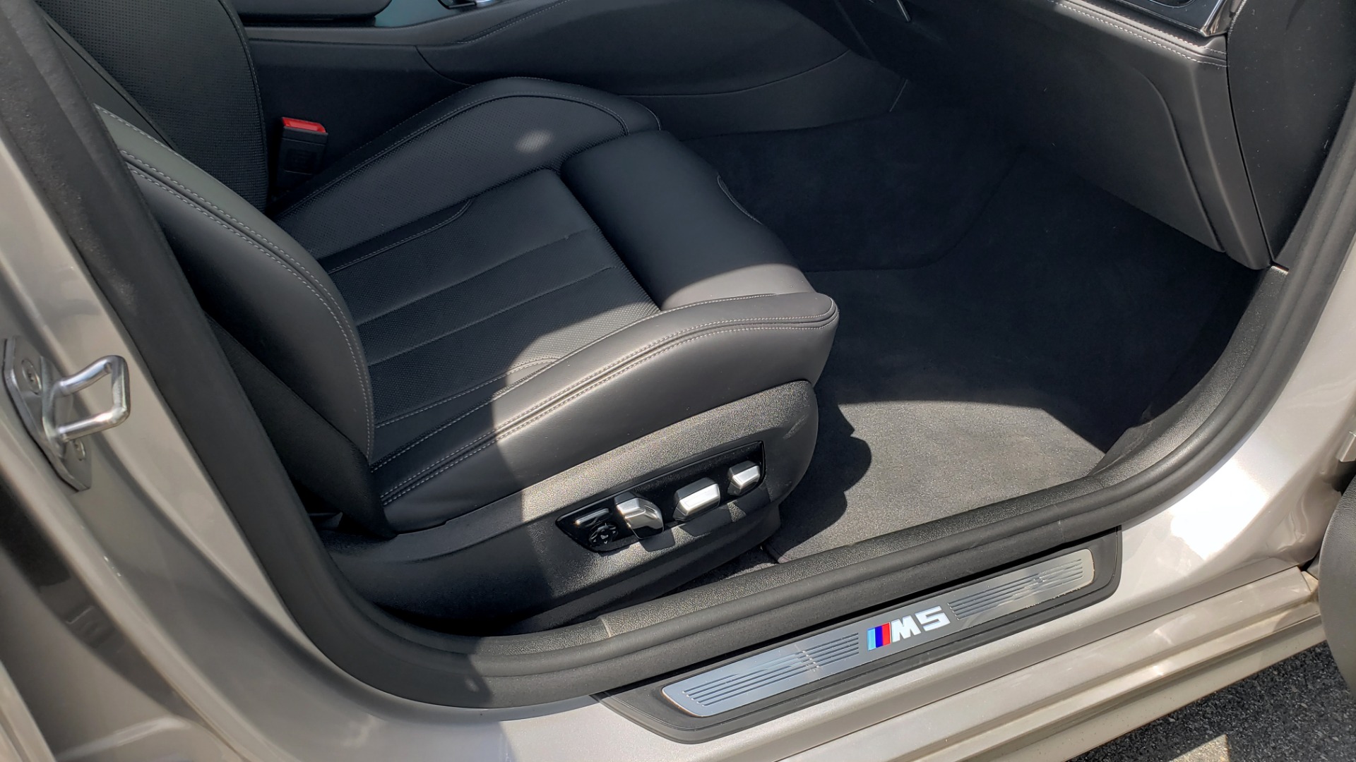 Used 2018 BMW M5 for sale Sold at Formula Imports in Charlotte NC 28227 66
