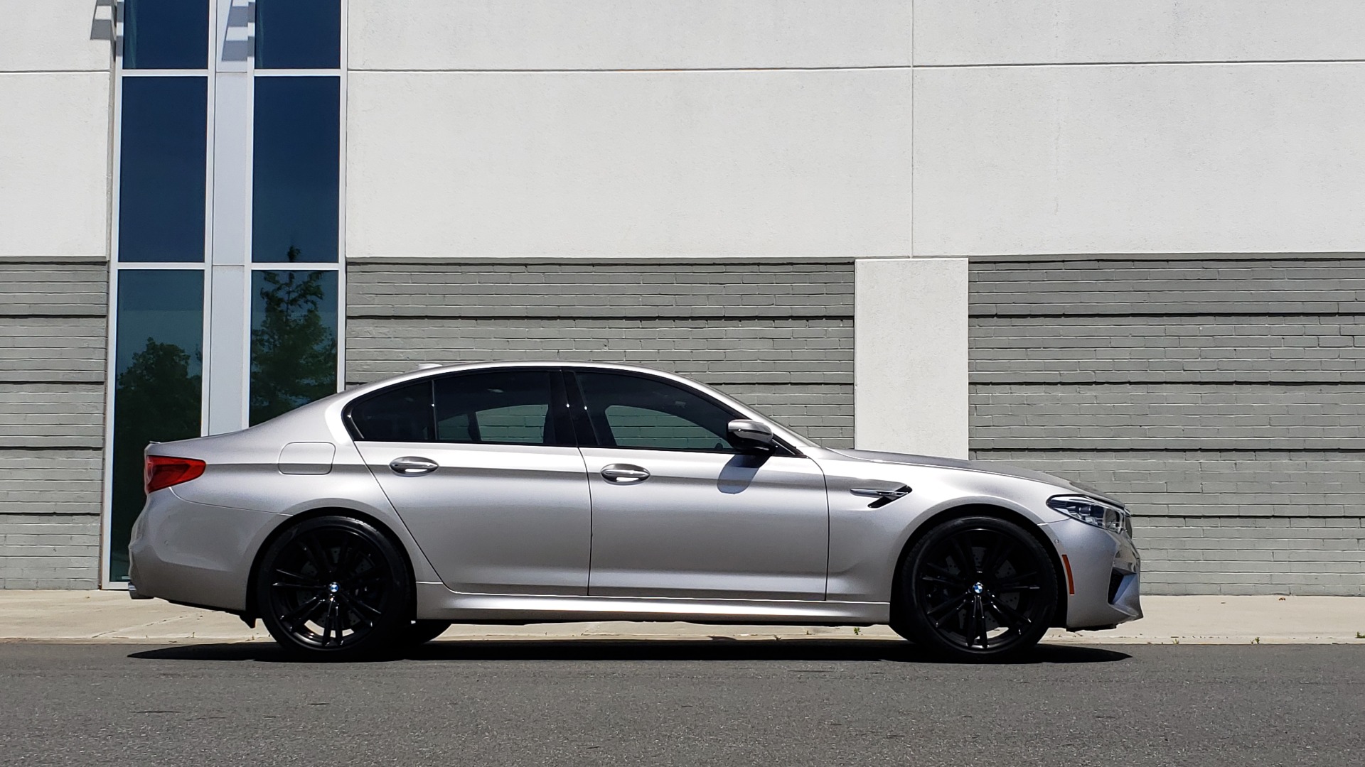 Used 2018 BMW M5 for sale Sold at Formula Imports in Charlotte NC 28227 8