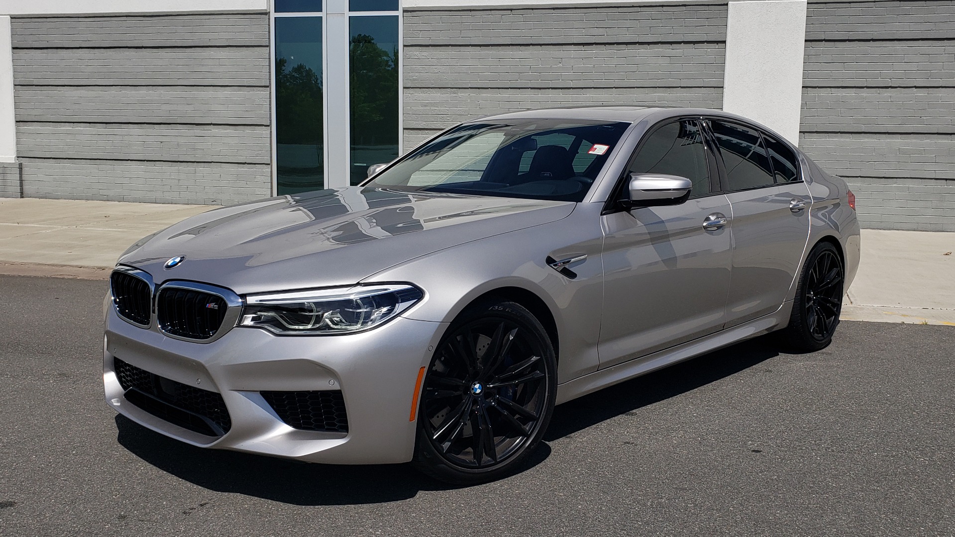 Used 2018 BMW M5 for sale Sold at Formula Imports in Charlotte NC 28227 1