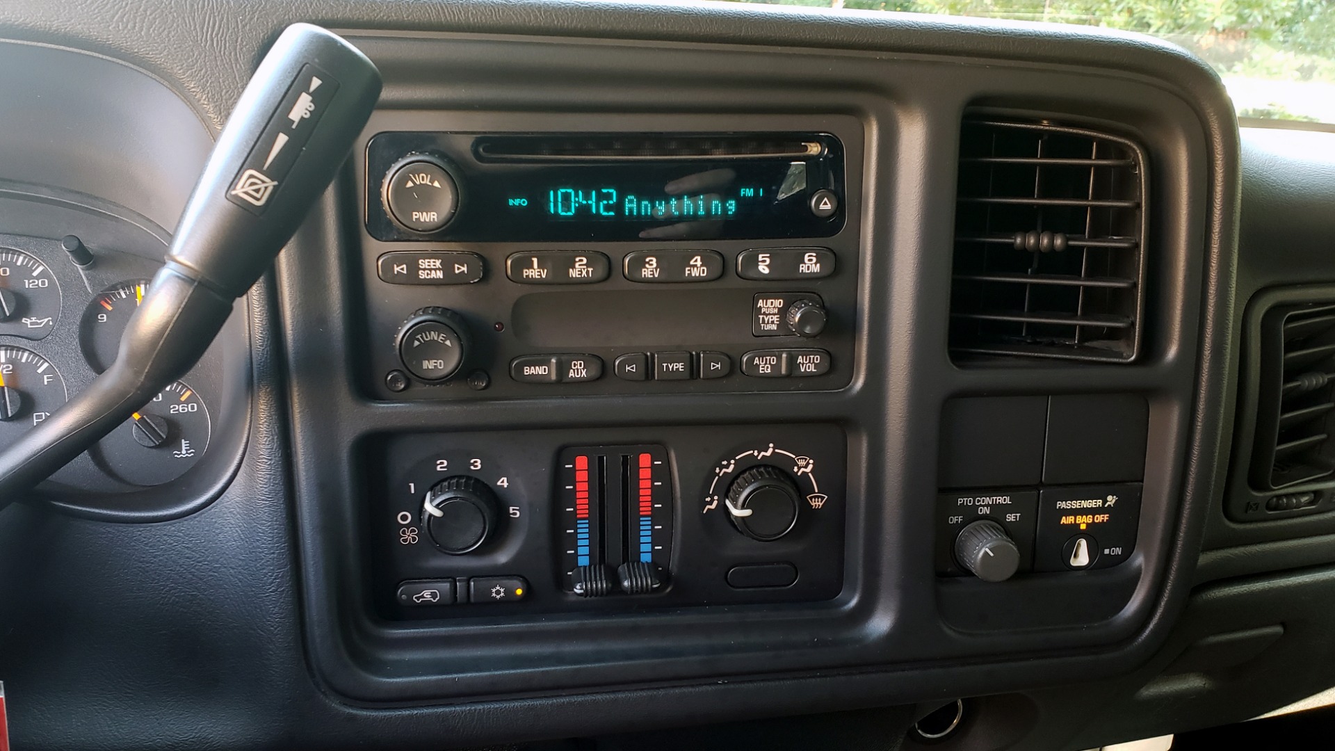 Used 2005 Chevrolet SILVERADO 3500 DRW / 4WD / REG CAB / 6.6L DURAMAX / DOOMSDAY PREPPER for sale Sold at Formula Imports in Charlotte NC 28227 18