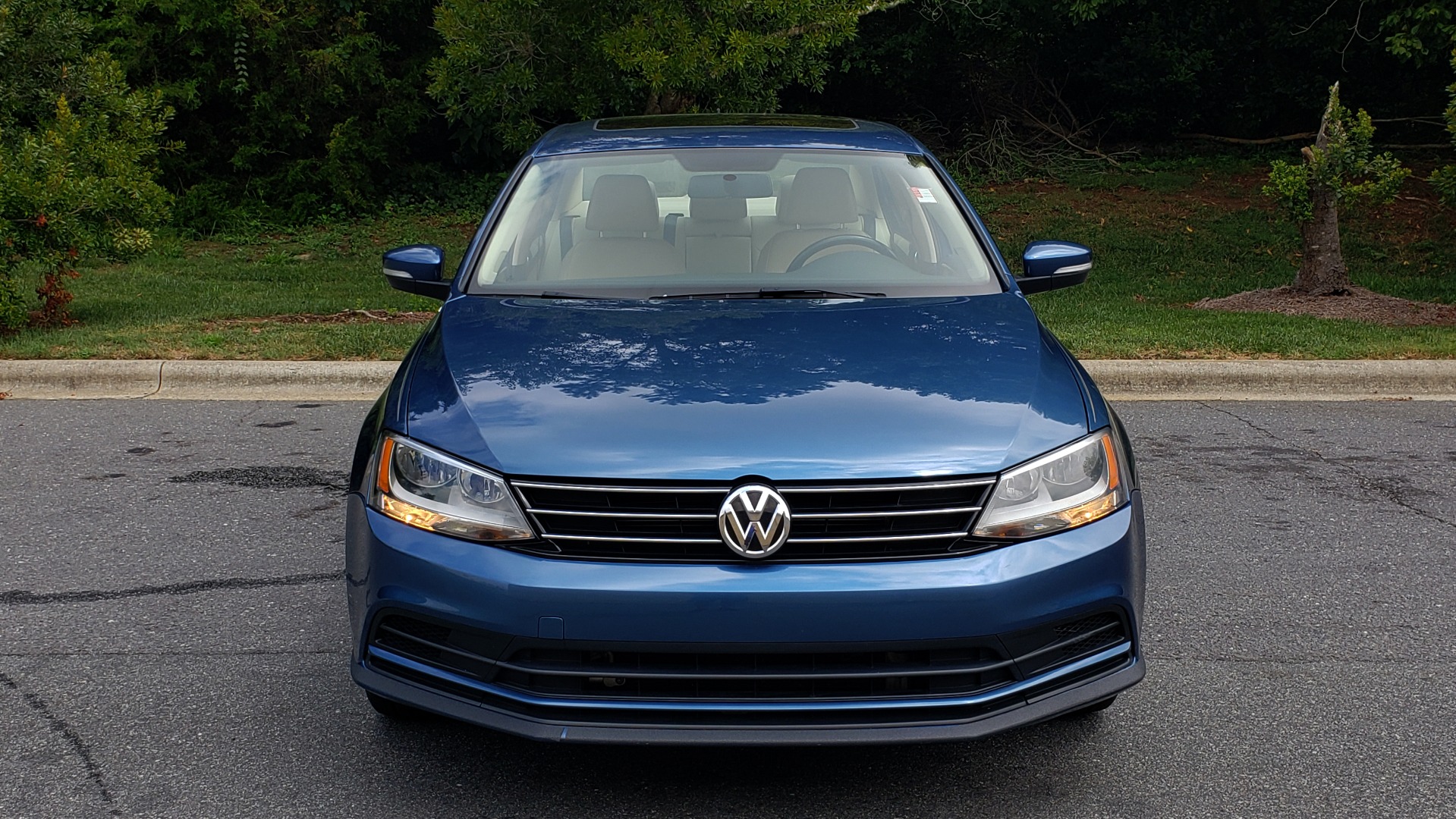 Used 2016 Volkswagen JETTA SEDAN 1.4T SE W/ CONNECTIVITY / 6-SPD AUTO / HTD STS / SUNROOF / REARVIEW for sale Sold at Formula Imports in Charlotte NC 28227 20