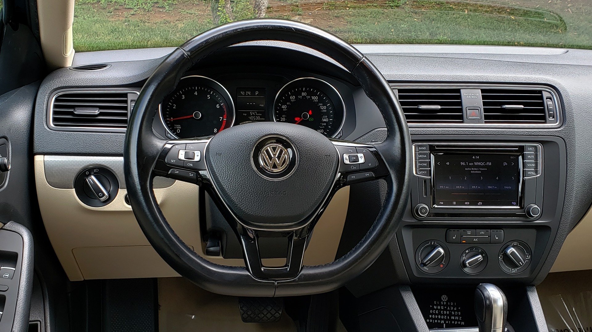 Used 2016 Volkswagen JETTA SEDAN 1.4T SE W/ CONNECTIVITY / 6-SPD AUTO / HTD STS / SUNROOF / REARVIEW for sale Sold at Formula Imports in Charlotte NC 28227 36