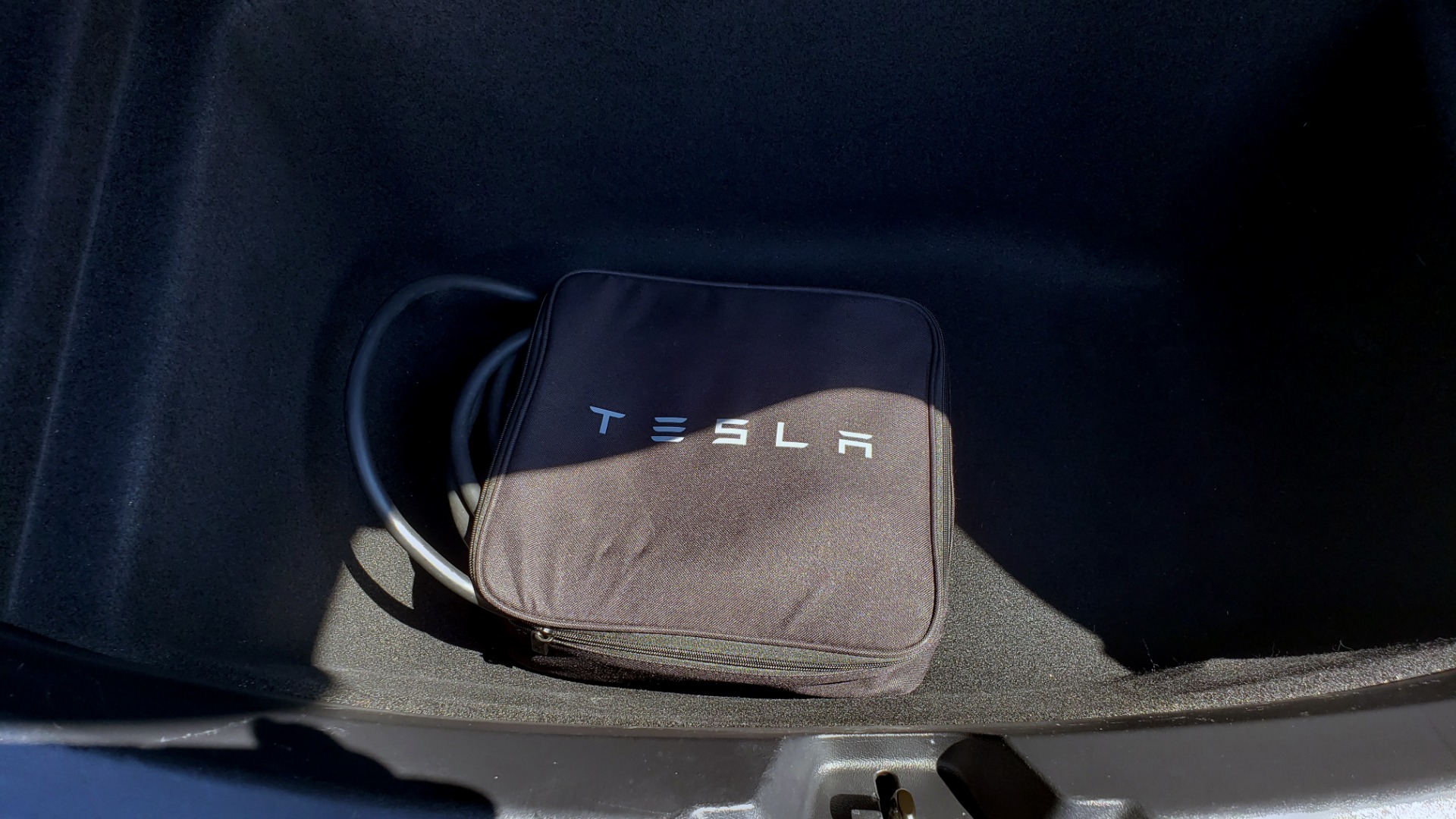 Used 2018 Tesla MODEL 3 LONG RANGE BATTERY / NAV / GLASS ROOF / REARVIEW for sale Sold at Formula Imports in Charlotte NC 28227 14