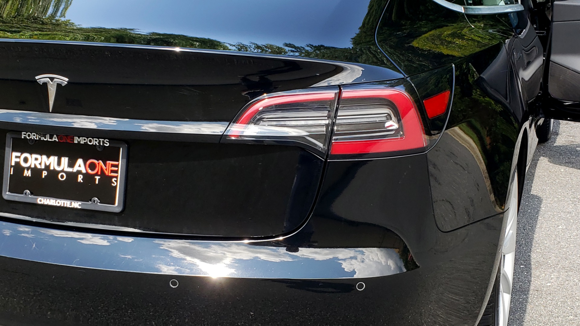 Used 2018 Tesla MODEL 3 LONG RANGE BATTERY / NAV / GLASS ROOF / REARVIEW for sale Sold at Formula Imports in Charlotte NC 28227 24