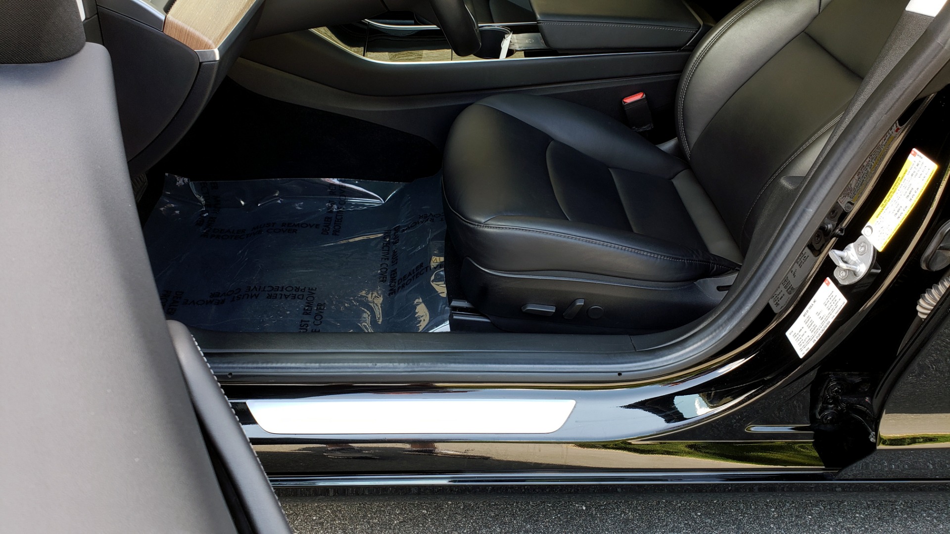 Used 2018 Tesla MODEL 3 LONG RANGE BATTERY / NAV / GLASS ROOF / REARVIEW for sale Sold at Formula Imports in Charlotte NC 28227 28