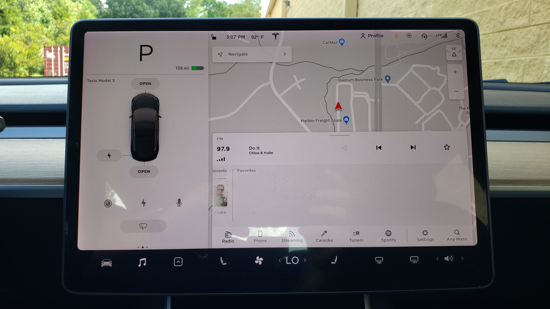 Used 2018 Tesla MODEL 3 LONG RANGE BATTERY / NAV / GLASS ROOF / REARVIEW for sale Sold at Formula Imports in Charlotte NC 28227 33