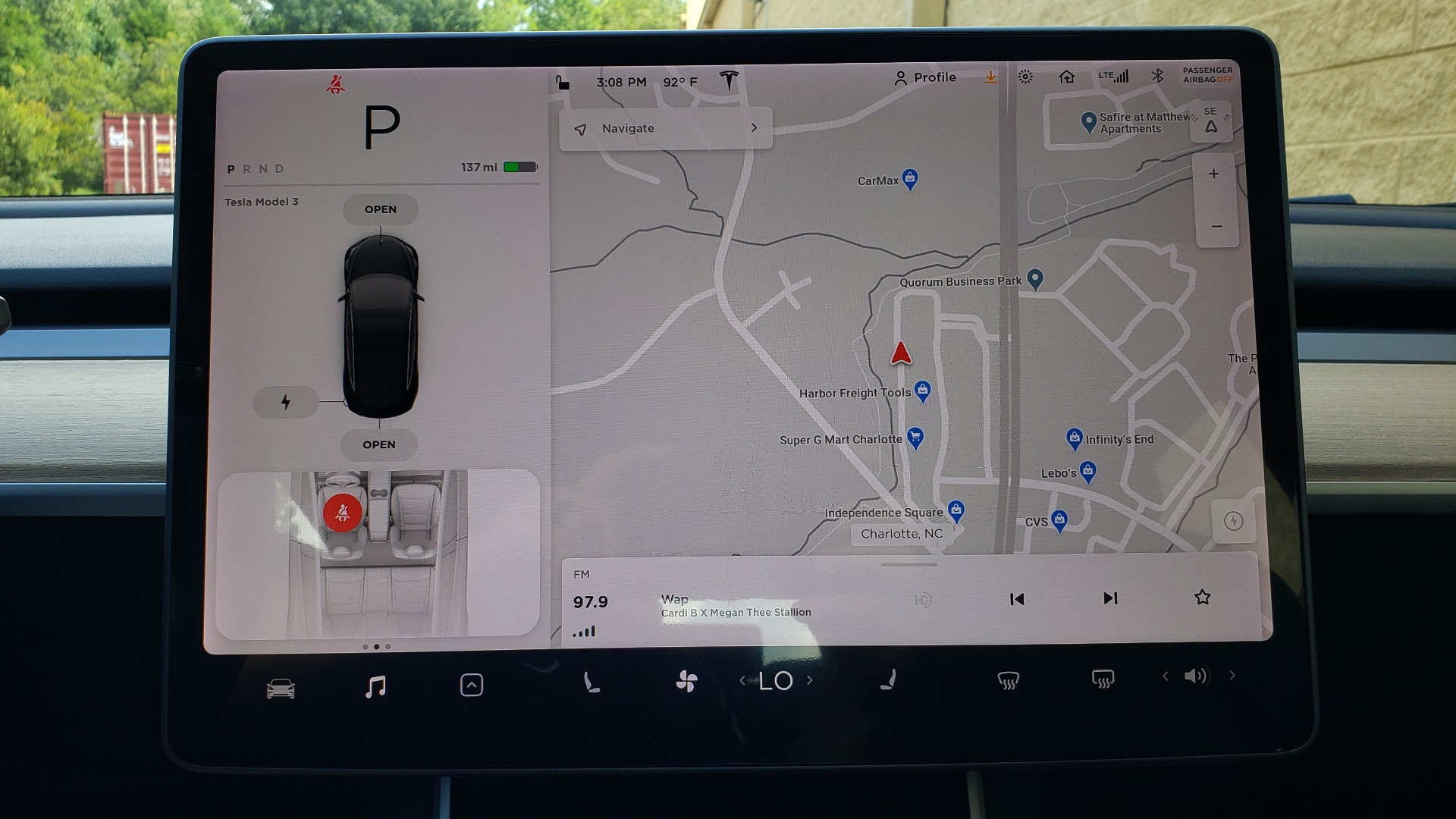 Used 2018 Tesla MODEL 3 LONG RANGE BATTERY / NAV / GLASS ROOF / REARVIEW for sale Sold at Formula Imports in Charlotte NC 28227 35