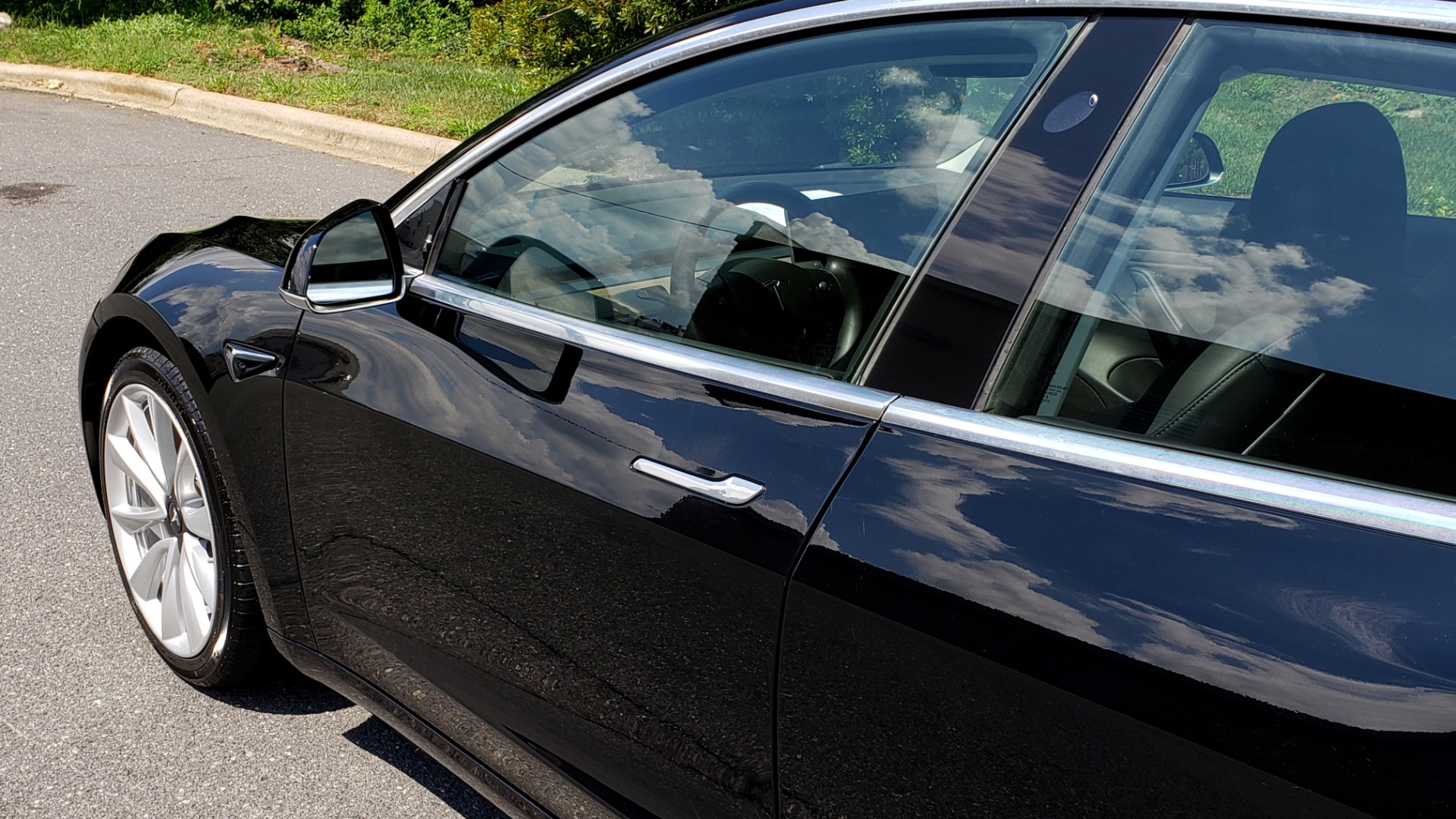 Used 2018 Tesla MODEL 3 LONG RANGE BATTERY / NAV / GLASS ROOF / REARVIEW for sale Sold at Formula Imports in Charlotte NC 28227 7