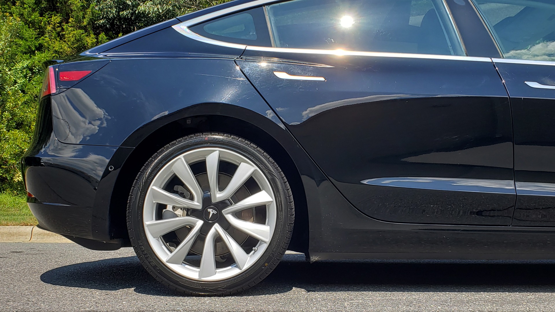 Used 2018 Tesla MODEL 3 LONG RANGE BATTERY / NAV / GLASS ROOF / REARVIEW for sale Sold at Formula Imports in Charlotte NC 28227 72