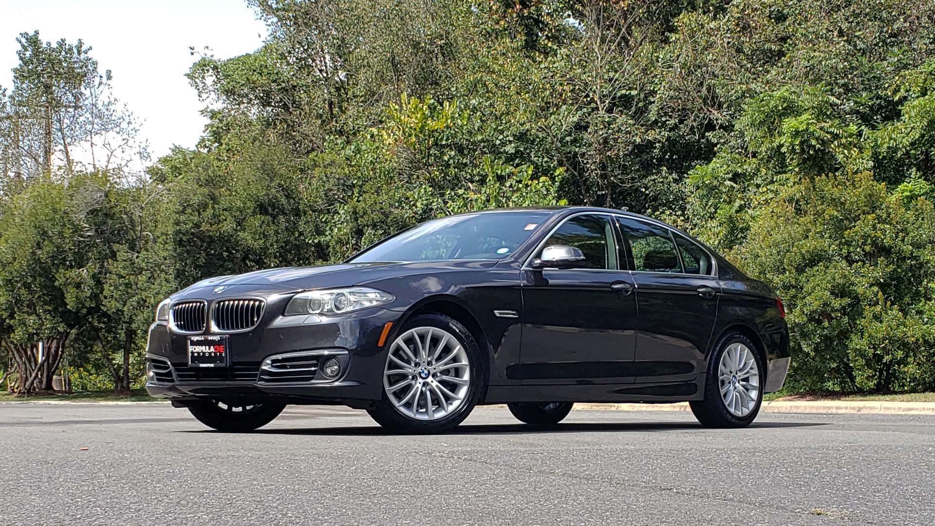 Used 2016 BMW 5 SERIES 528I XDRIVE / PREM / LUX / DRVR ASST / CLD WTHR / REARVIEW for sale Sold at Formula Imports in Charlotte NC 28227 2