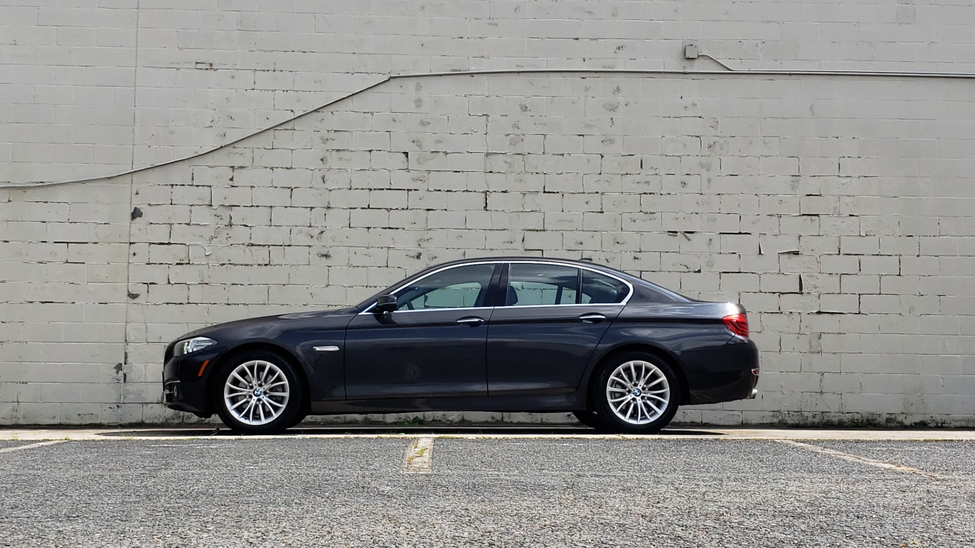 Used 2016 BMW 5 SERIES 528I XDRIVE / PREM / LUX / DRVR ASST / CLD WTHR / REARVIEW for sale Sold at Formula Imports in Charlotte NC 28227 91