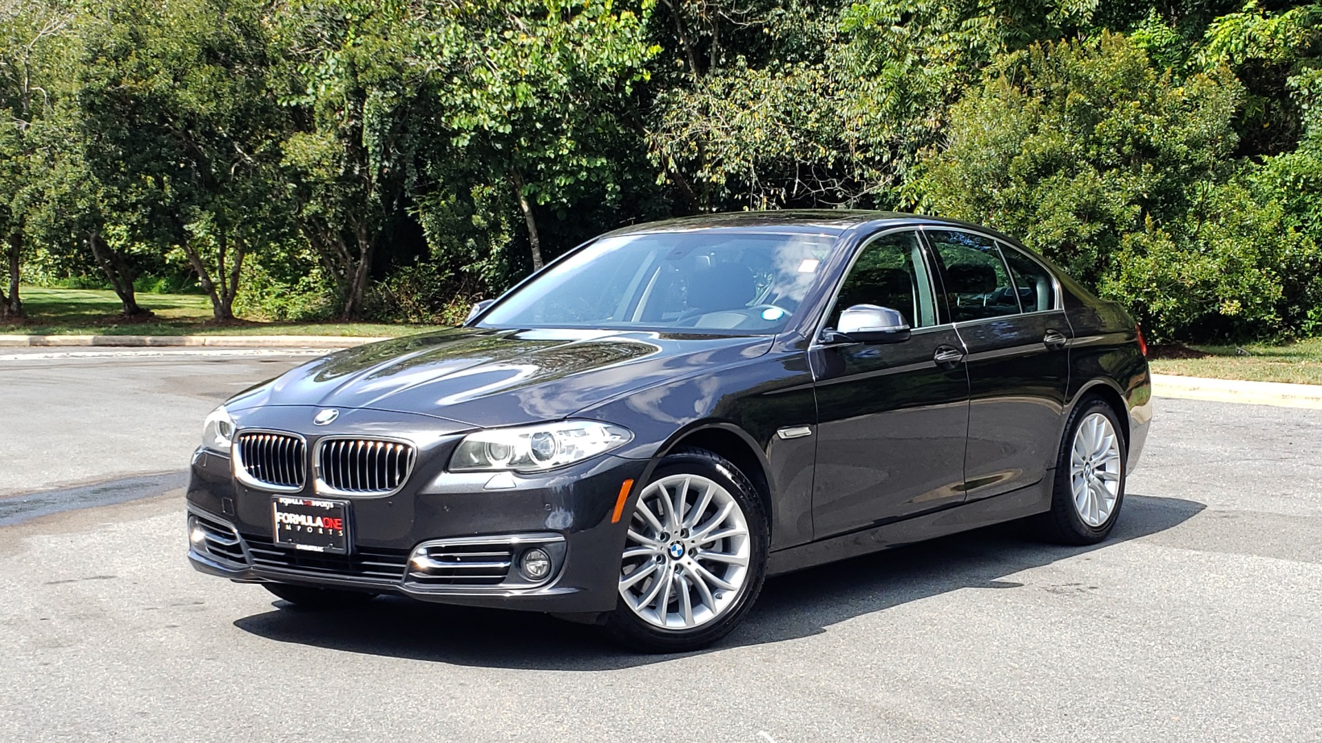 Used 2016 BMW 5 SERIES 528I XDRIVE / PREM / LUX / DRVR ASST / CLD WTHR / REARVIEW for sale Sold at Formula Imports in Charlotte NC 28227 1