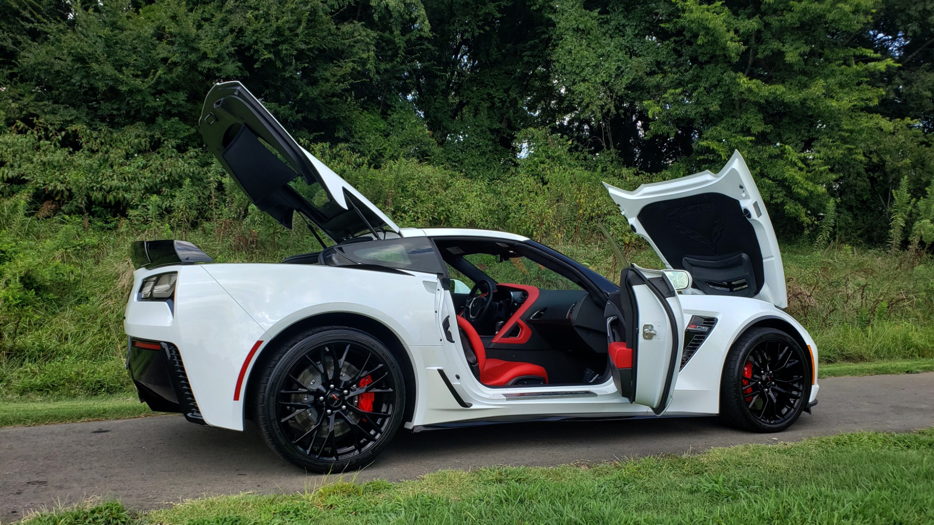Used 2015 Chevrolet CORVETTE Z06 3LZ / 6.2L SUPERCHARGED 650HP / NAV / BOSE / REARVIEW for sale Sold at Formula Imports in Charlotte NC 28227 26