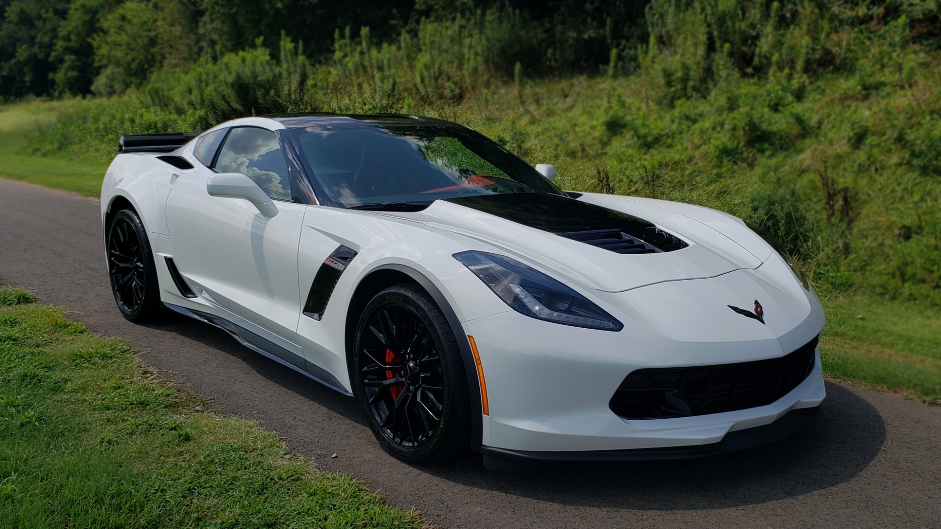 Used 2015 Chevrolet CORVETTE Z06 3LZ / 6.2L SUPERCHARGED 650HP / NAV / BOSE / REARVIEW for sale Sold at Formula Imports in Charlotte NC 28227 7