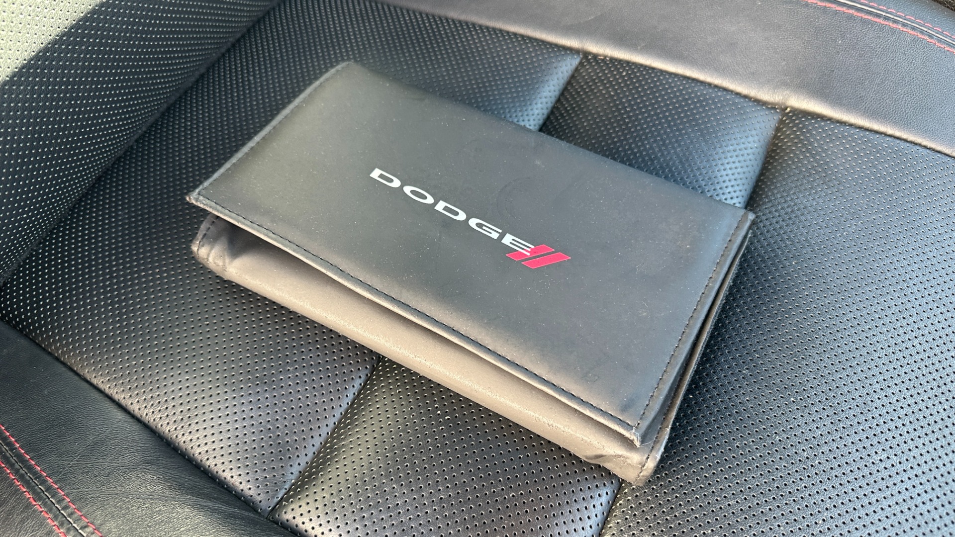 Used 2015 Dodge Durango R/T / HEMI V8 / CAPTAINS CHAIRS / 3 ROW SEATING / TECH PKG / NAPPA LEATHER for sale Sold at Formula Imports in Charlotte NC 28227 44