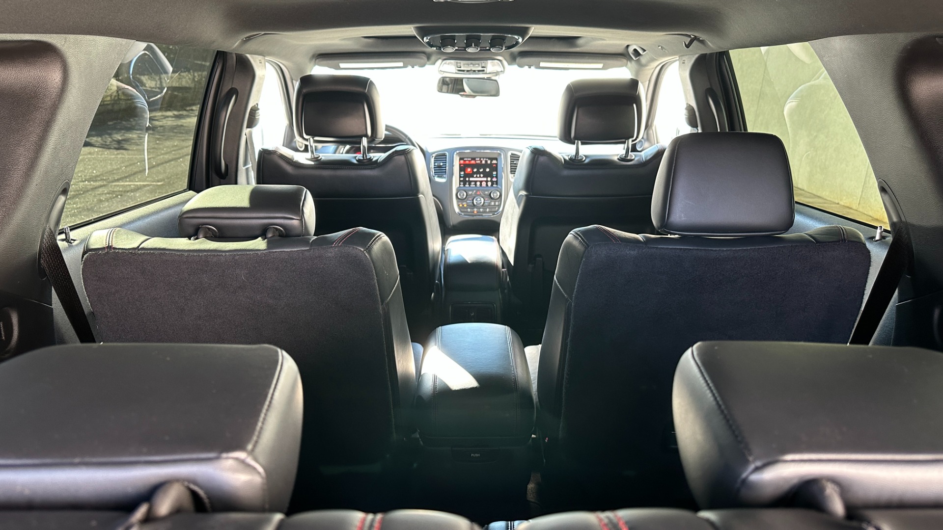 Used 2015 Dodge Durango R/T / HEMI V8 / CAPTAINS CHAIRS / 3 ROW SEATING / TECH PKG / NAPPA LEATHER for sale Sold at Formula Imports in Charlotte NC 28227 45