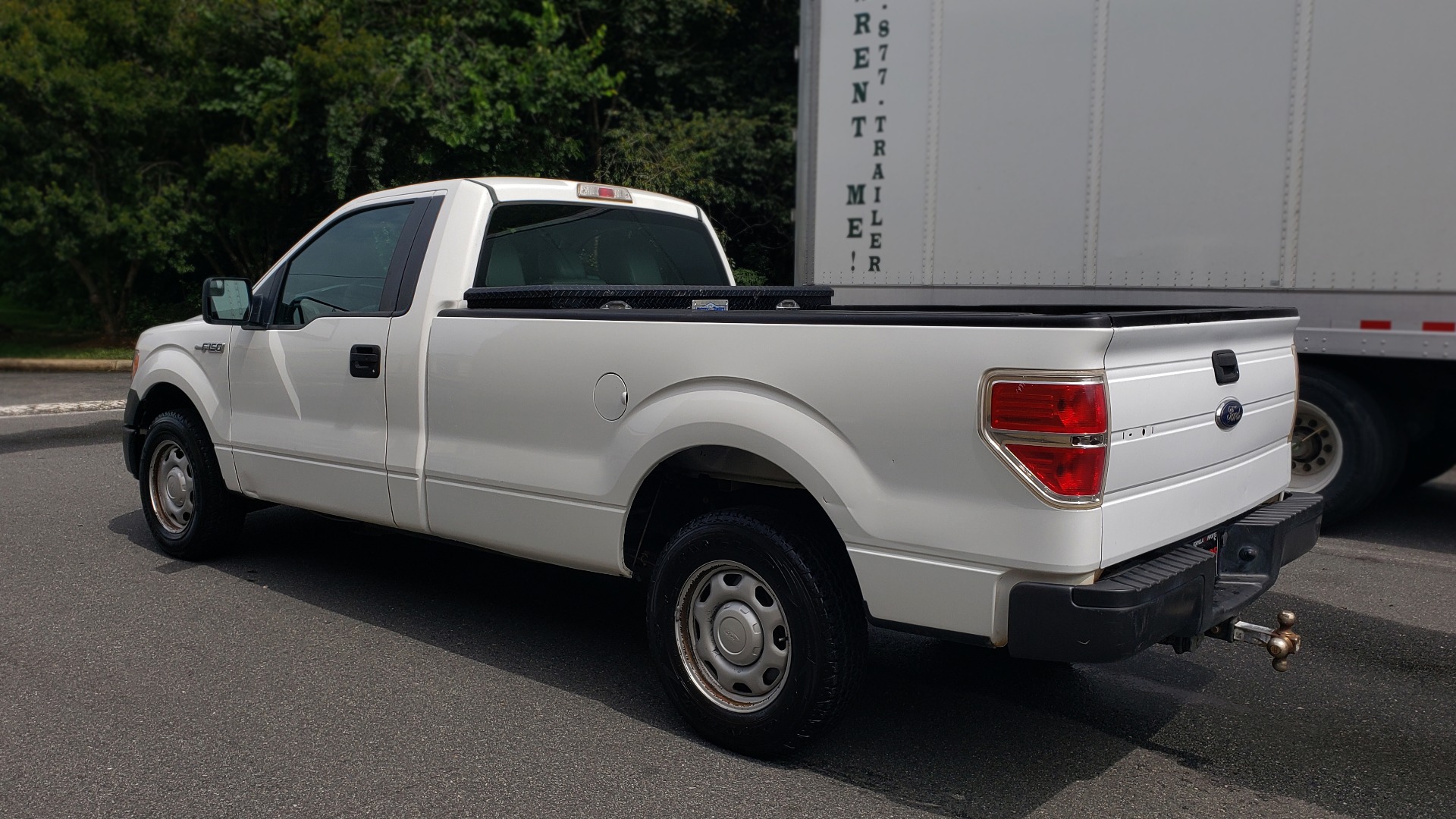 Used 2013 Ford F-150 XL / 2WD / 145 WB / 3.7L V6 / 6-SPD AUTO / TOW PKG for sale Sold at Formula Imports in Charlotte NC 28227 3