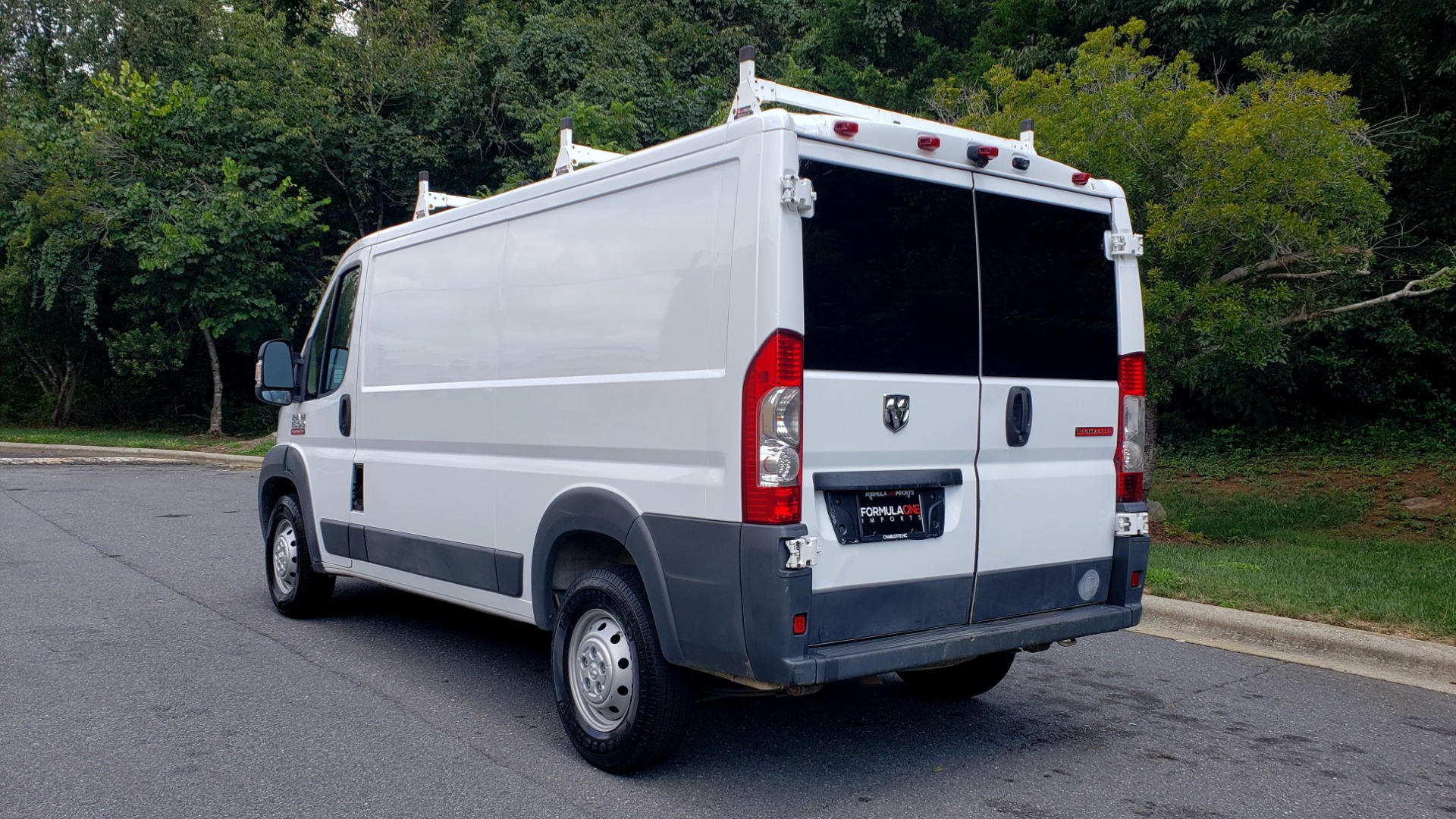 Used 2015 Ram PROMASTER CARGO VAN 1500 / LOW ROOF / 136IN WB / ROOF RACK / 1-OWNER for sale Sold at Formula Imports in Charlotte NC 28227 3