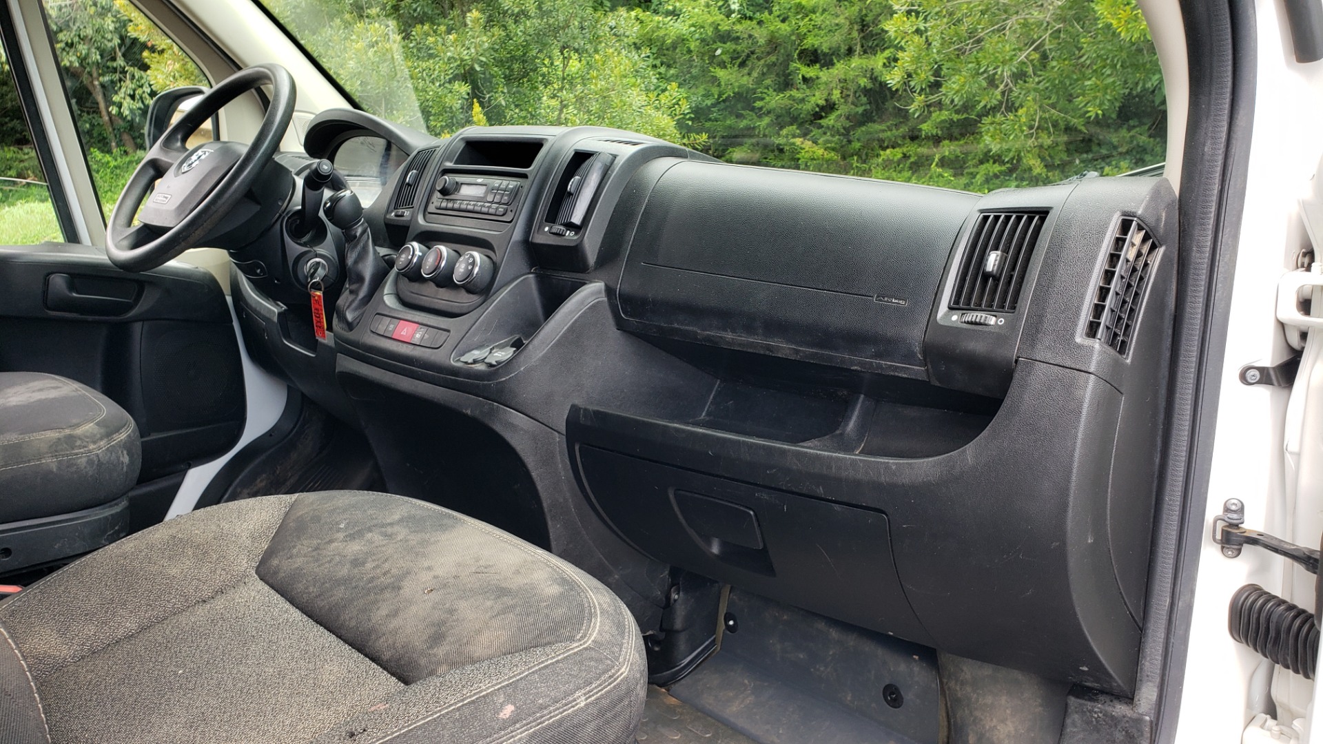 Used 2015 Ram PROMASTER CARGO VAN 1500 / LOW ROOF / 136IN WB / ROOF RACK / 1-OWNER for sale Sold at Formula Imports in Charlotte NC 28227 43