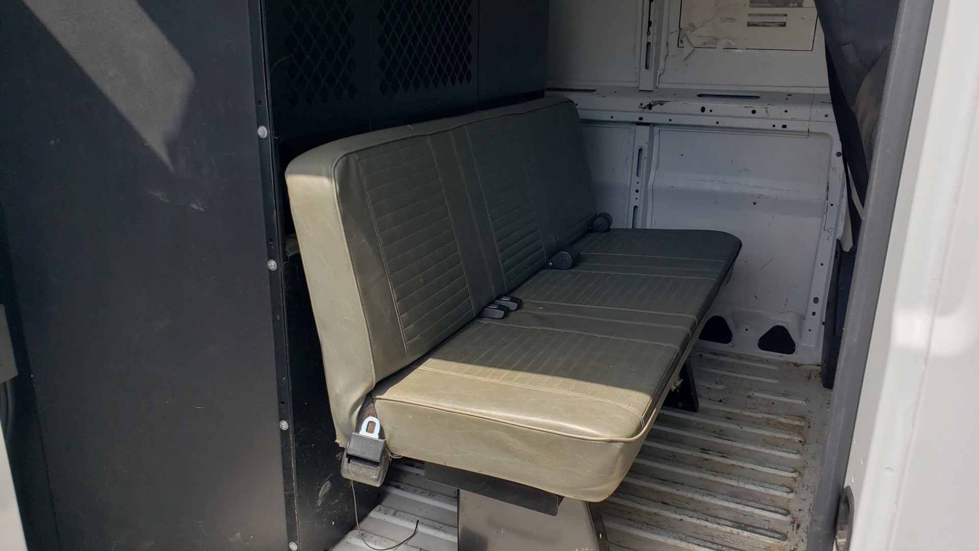 Used 2015 Ram PROMASTER CARGO VAN 1500 / LOW ROOF / 136IN WB / ROOF RACK / 1-OWNER for sale Sold at Formula Imports in Charlotte NC 28227 45