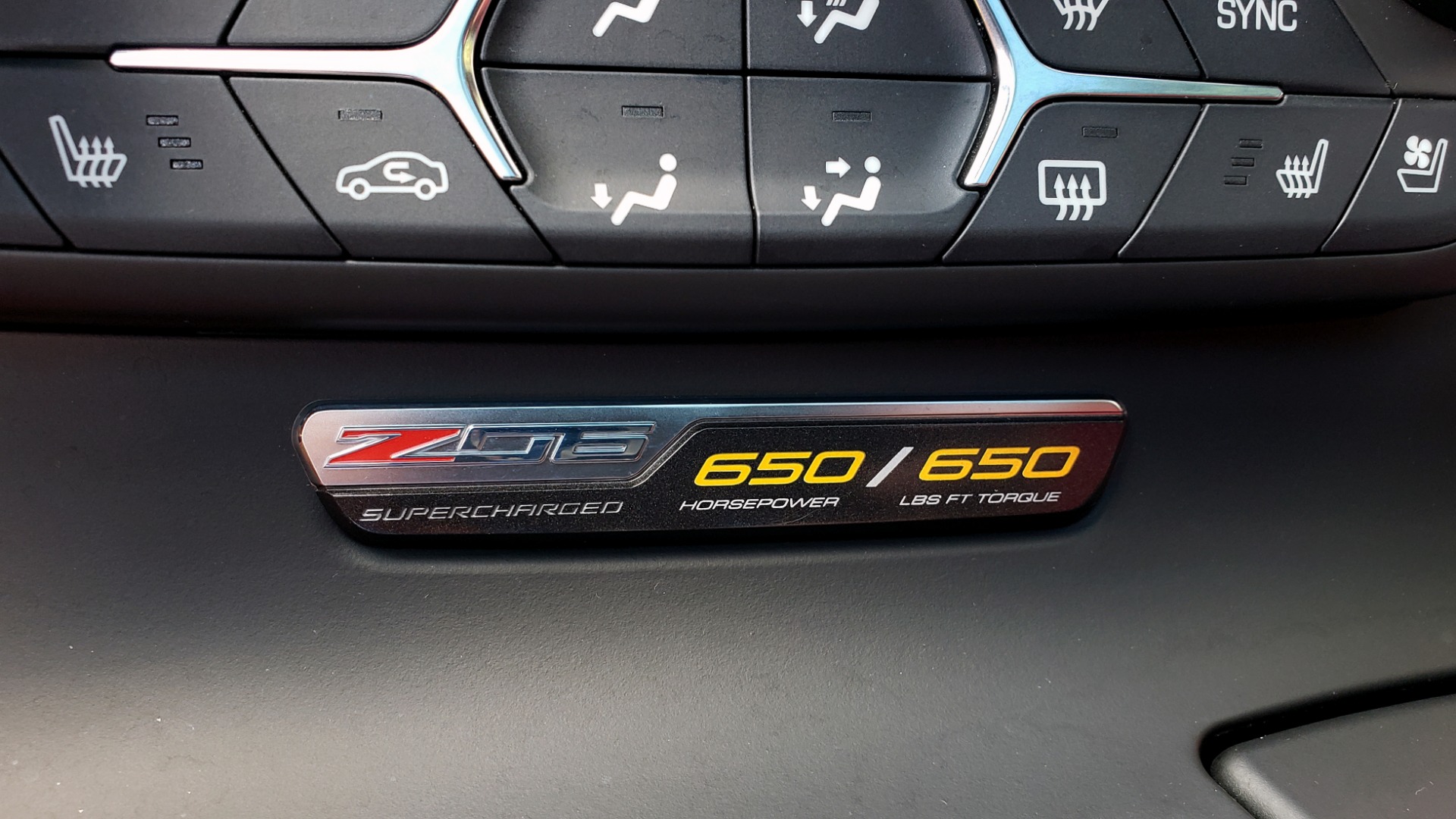 Used 2016 Chevrolet Corvette Z06 3LZ / CARBON ROOF AND HOOD / SUPERCHARGED / 8 SPEED AUTO for sale $72,900 at Formula Imports in Charlotte NC 28227 12