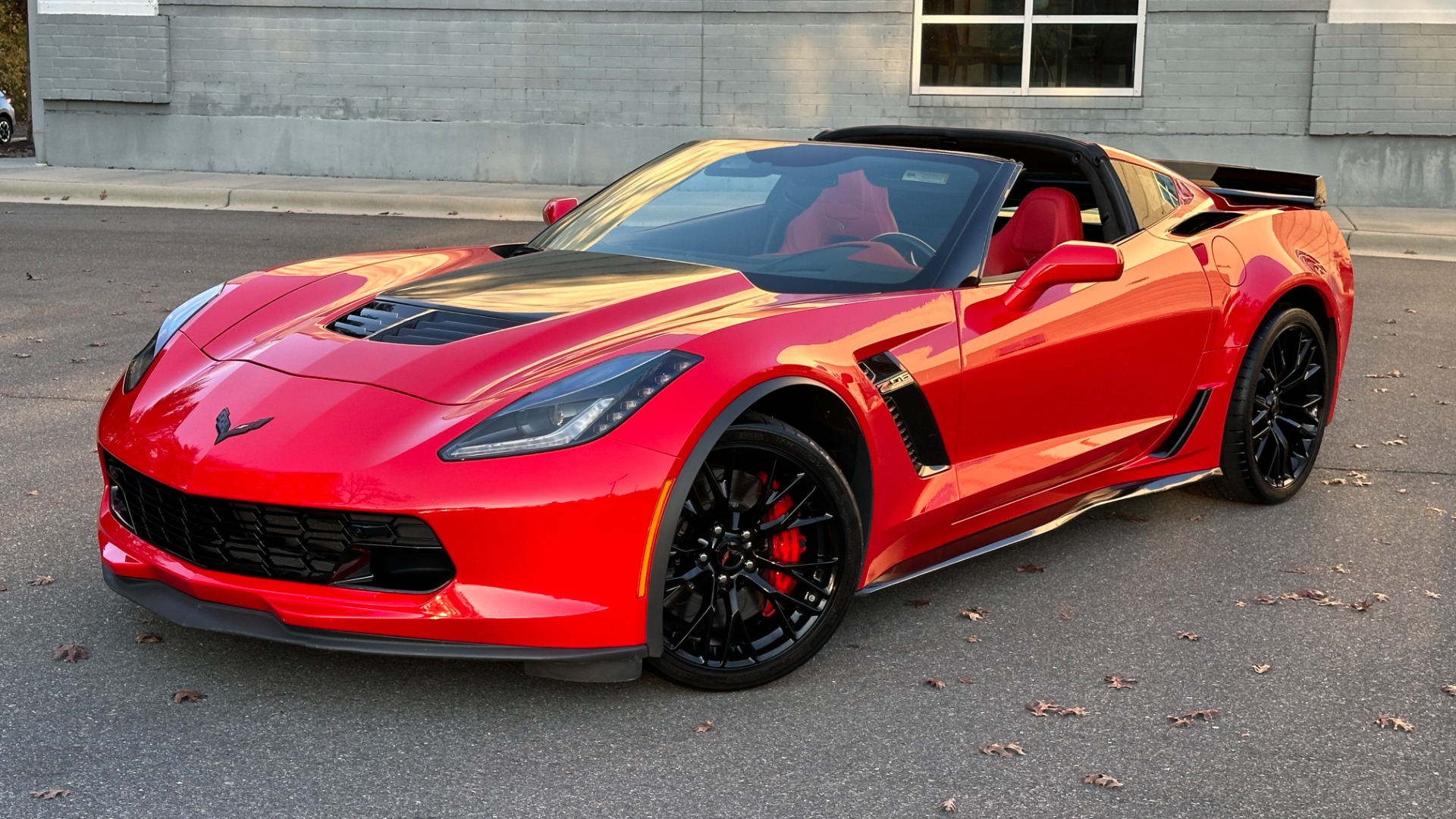Used 2016 Chevrolet Corvette Z06 3LZ / CARBON ROOF AND HOOD / SUPERCHARGED / 8 SPEED AUTO for sale $72,900 at Formula Imports in Charlotte NC 28227 2