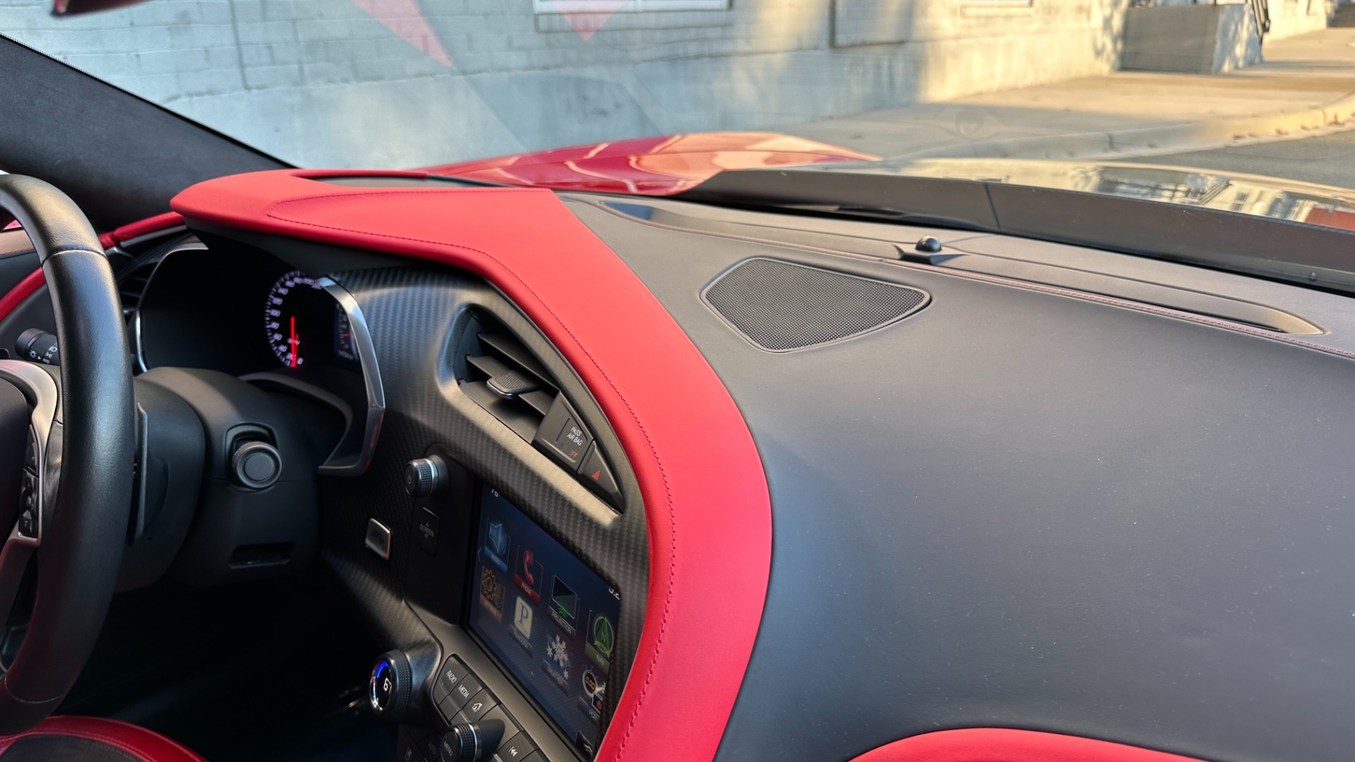Used 2016 Chevrolet Corvette Z06 3LZ / CARBON ROOF AND HOOD / SUPERCHARGED / 8 SPEED AUTO for sale $72,900 at Formula Imports in Charlotte NC 28227 30
