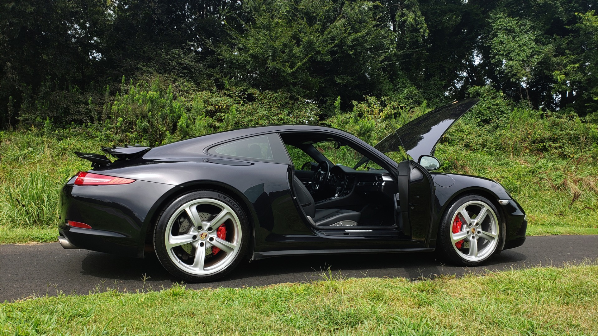 Used 2014 Porsche 911 CARRERA 4S / AWD / 3.8L / PDK / CHRONO / NAV / BOSE / SUNROOF for sale Sold at Formula Imports in Charlotte NC 28227 18
