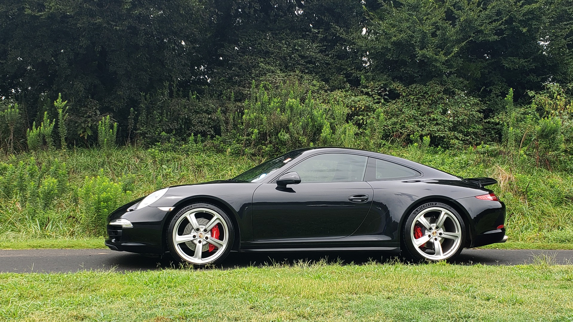 Used 2014 Porsche 911 CARRERA 4S / AWD / 3.8L / PDK / CHRONO / NAV / BOSE / SUNROOF for sale Sold at Formula Imports in Charlotte NC 28227 5